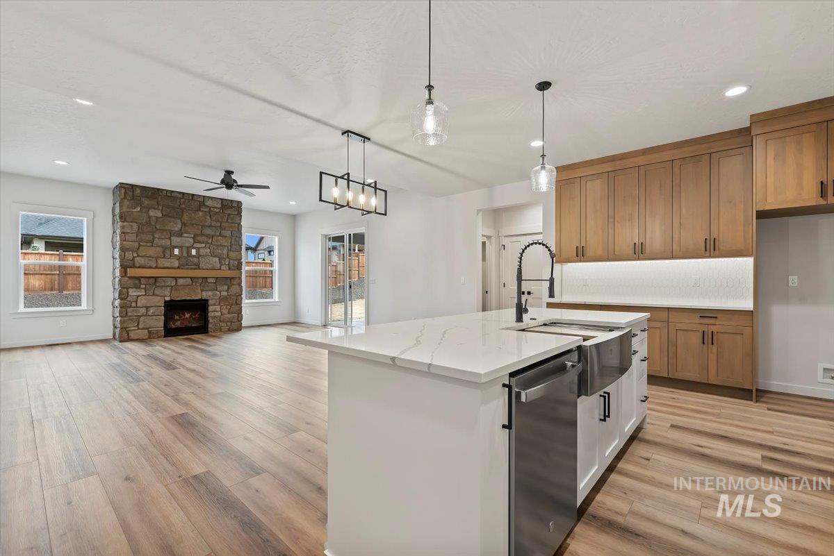 2390 S. Hurd Ave., Nampa, Idaho 83686, 4 Bedrooms, 3 Bathrooms, Residential For Sale, Price $659,900,MLS 98972195