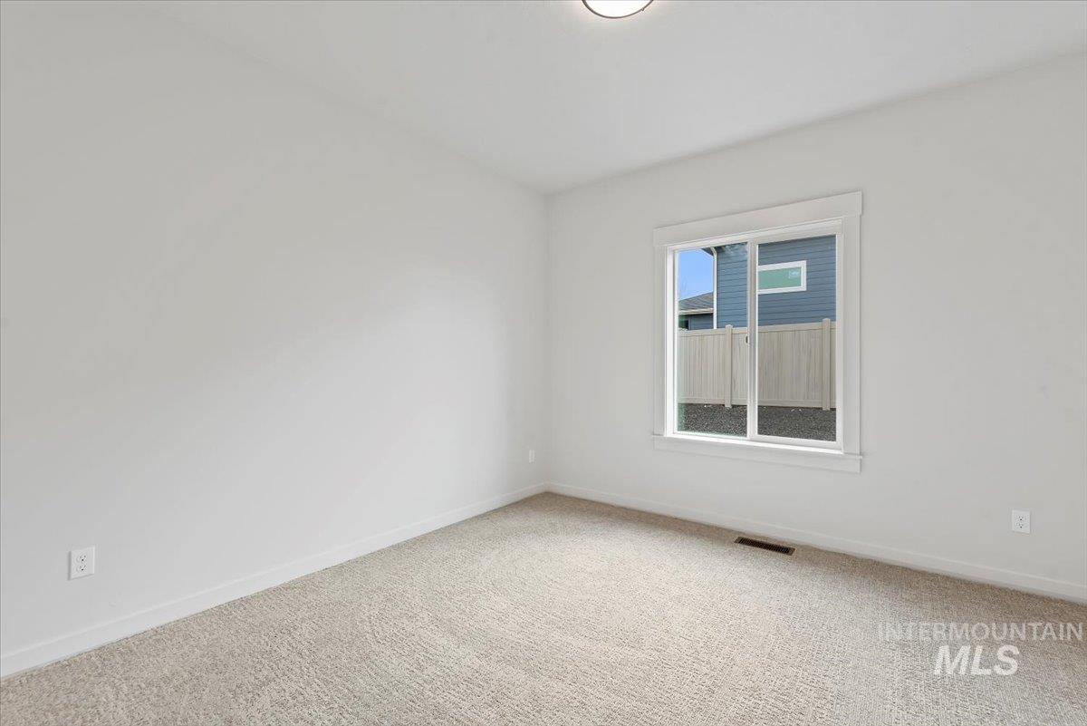 2390 S. Hurd Ave., Nampa, Idaho 83686, 4 Bedrooms, 3 Bathrooms, Residential For Sale, Price $659,900,MLS 98972195