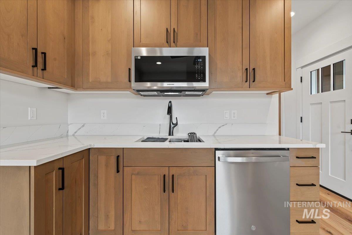 2390 S. Hurd Ave., Nampa, Idaho 83686, 4 Bedrooms, 3 Bathrooms, Residential For Sale, Price $659,900,MLS 98972195