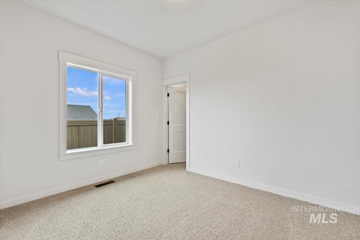 2390 S. Hurd Ave., Nampa, Idaho 83686, 4 Bedrooms, 3 Bathrooms, Residential For Sale, Price $659,900,MLS 98972195