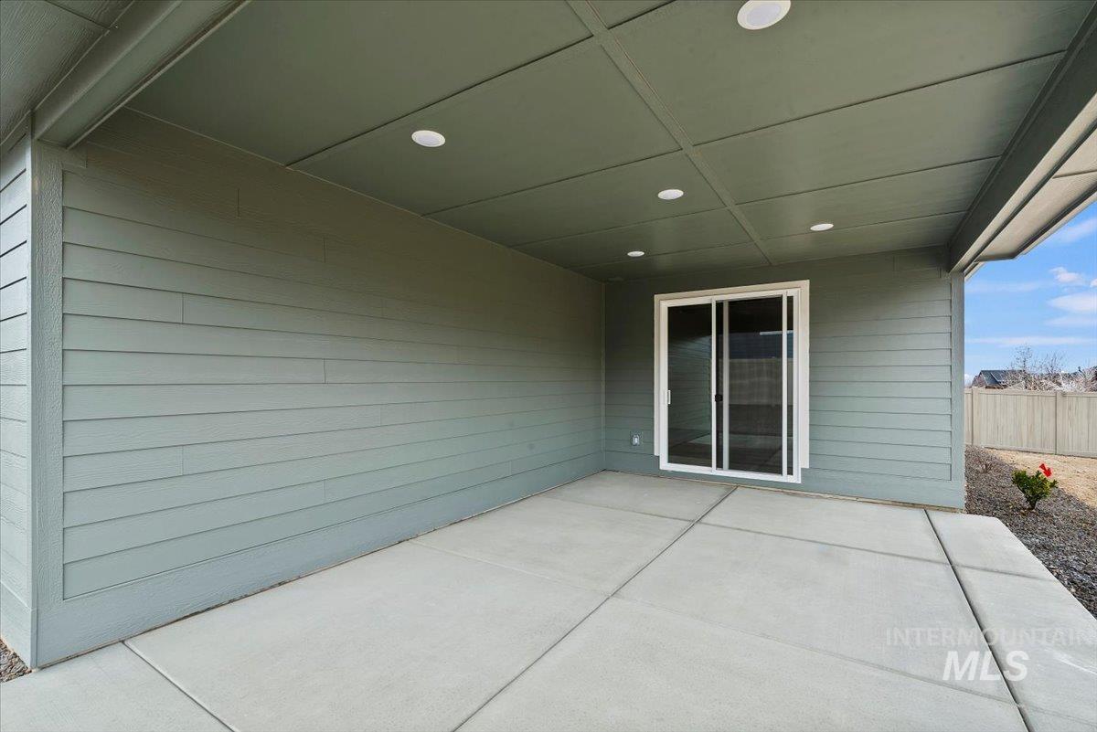 2390 S. Hurd Ave., Nampa, Idaho 83686, 4 Bedrooms, 3 Bathrooms, Residential For Sale, Price $659,900,MLS 98972195