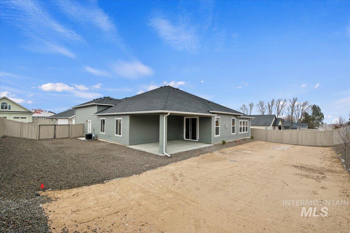 2390 S. Hurd Ave., Nampa, Idaho 83686, 4 Bedrooms, 3 Bathrooms, Residential For Sale, Price $659,900,MLS 98972195