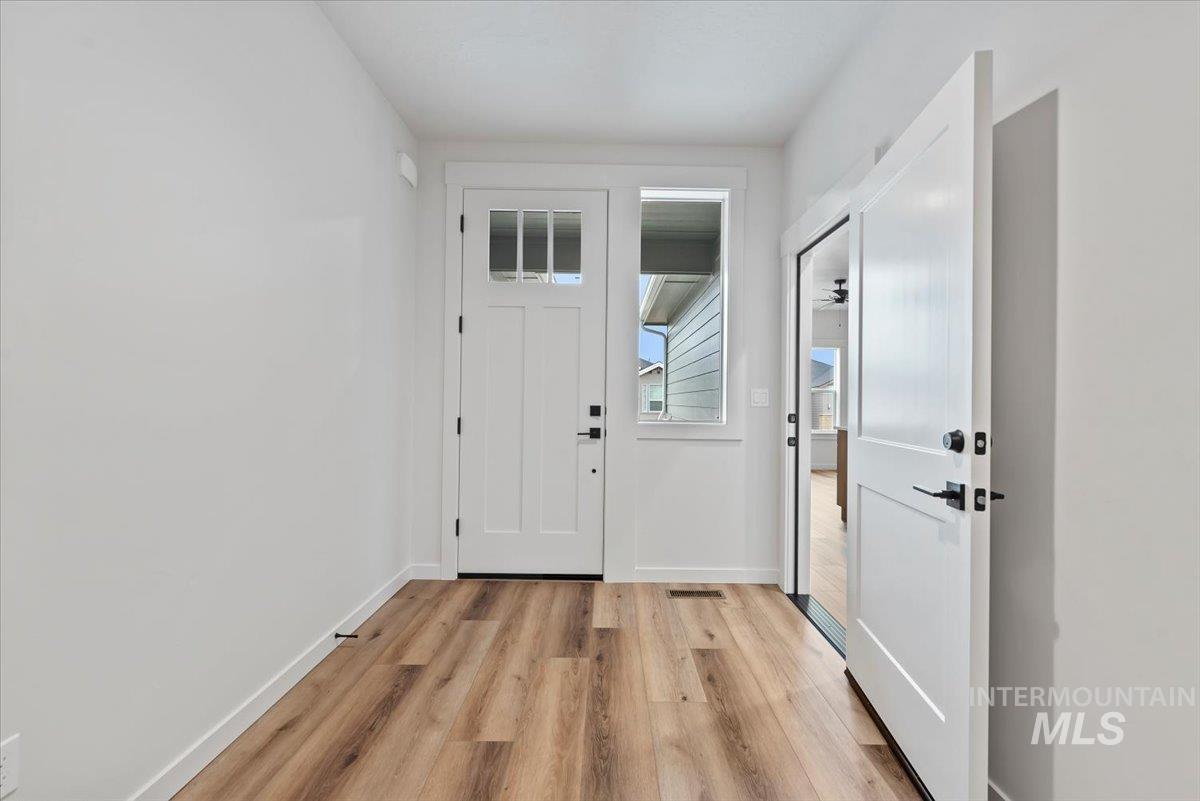 2390 S. Hurd Ave., Nampa, Idaho 83686, 4 Bedrooms, 3 Bathrooms, Residential For Sale, Price $659,900,MLS 98972195