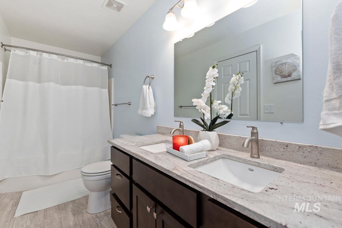 2603 Strayhorn Ct, Caldwell, Idaho 83607, 4 Bedrooms, 2 Bathrooms, Residential For Sale, Price $369,900,MLS 98972198