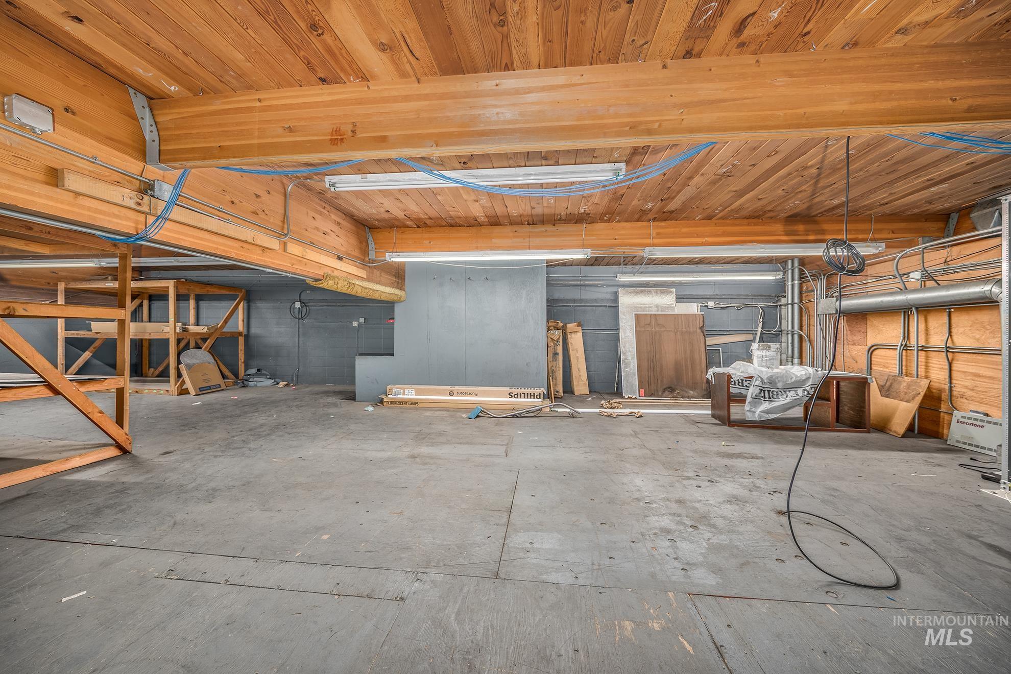 2095 SW 4th Ave, Ontario, Oregon 97914, Business/Commercial For Sale, Price $825,000,MLS 98972201