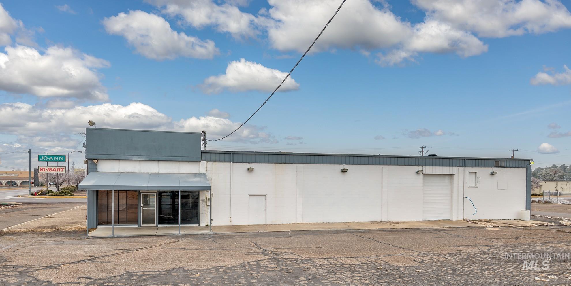 2095 SW 4th Ave, Ontario, Oregon 97914, Business/Commercial For Sale, Price $825,000,MLS 98972201