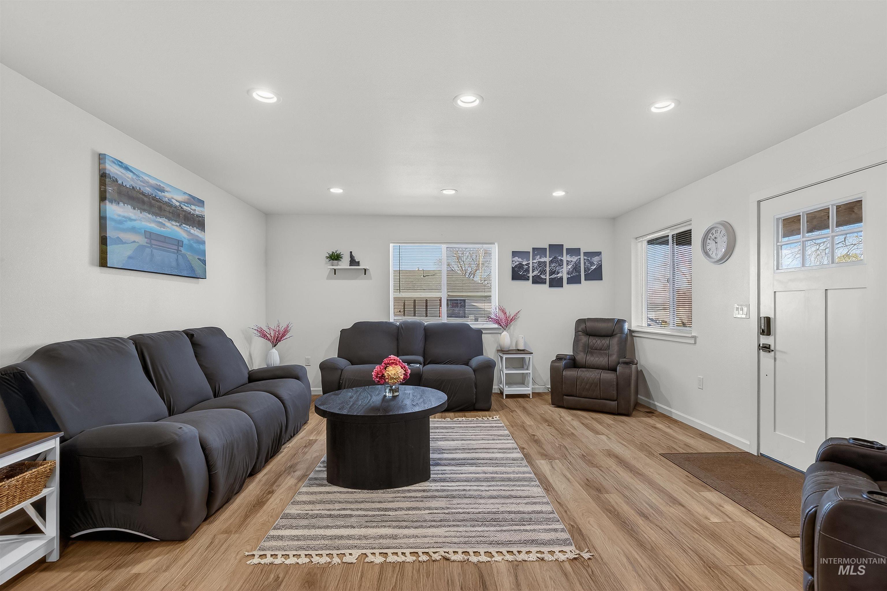 1128 Bryden Ave., Lewiston, Idaho 83501, 3 Bedrooms, 2 Bathrooms, Residential For Sale, Price $399,900,MLS 98972206