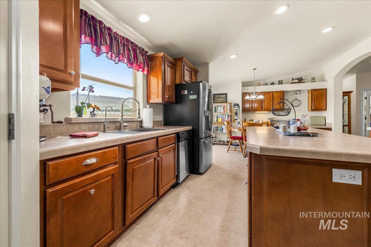 37786 State Highway 78, Grand View, Idaho 83624, 3 Bedrooms, 2 Bathrooms, Residential For Sale, Price $549,000,MLS 98972207