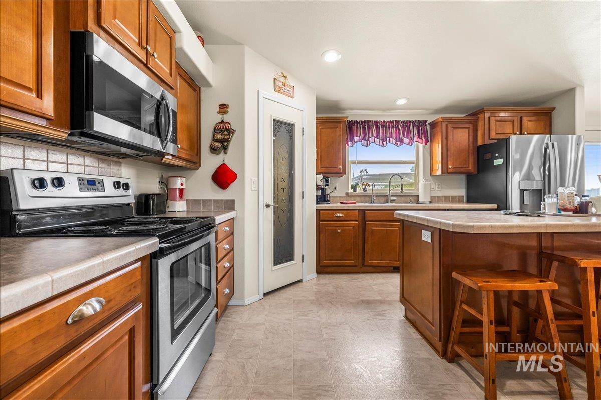 37786 State Highway 78, Grand View, Idaho 83624, 3 Bedrooms, 2 Bathrooms, Residential For Sale, Price $549,000,MLS 98972207