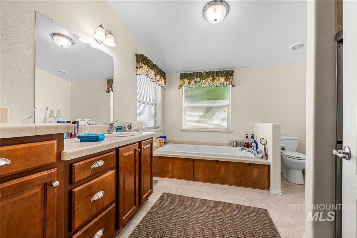 37786 State Highway 78, Grand View, Idaho 83624, 3 Bedrooms, 2 Bathrooms, Residential For Sale, Price $549,000,MLS 98972207