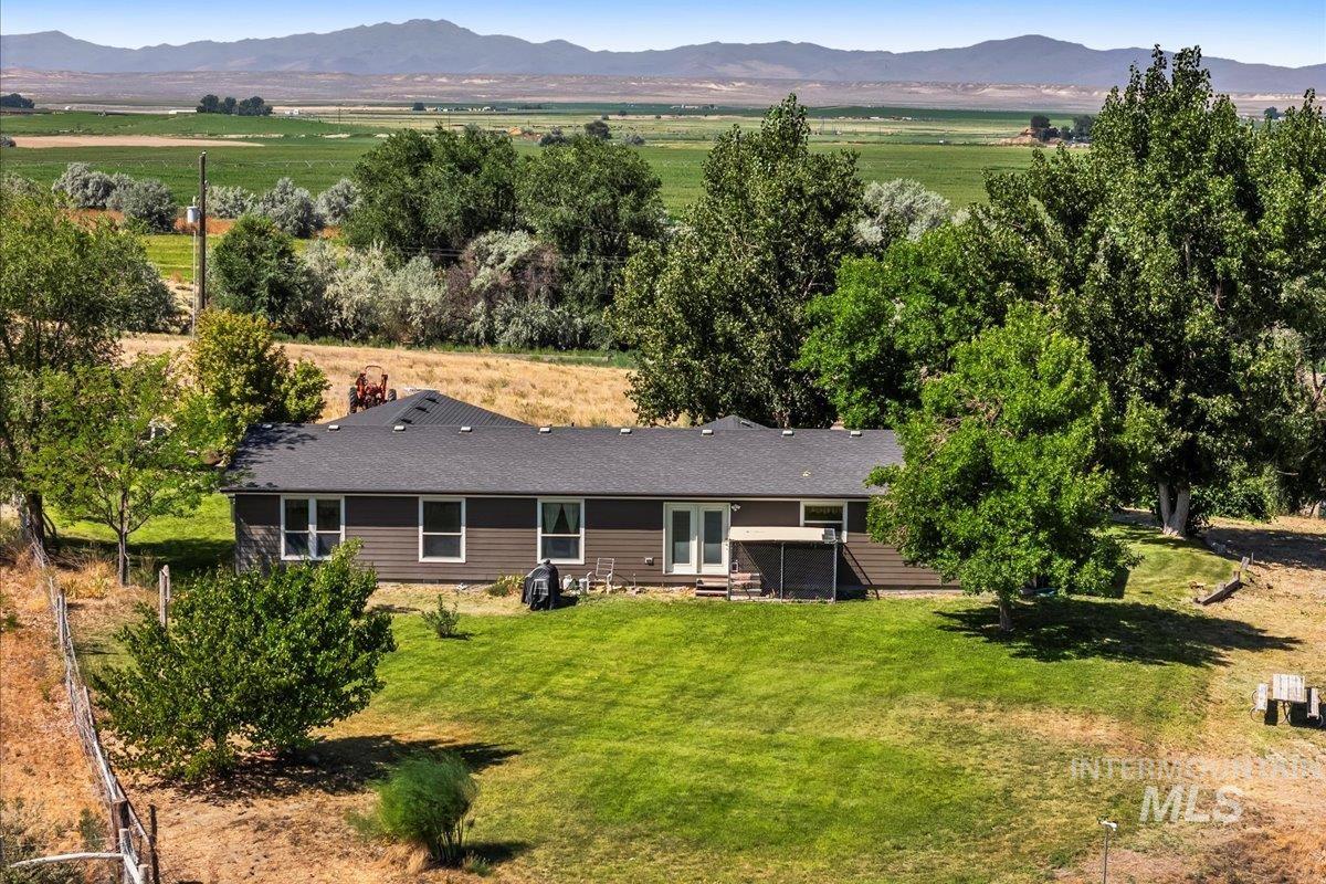 37786 State Highway 78, Grand View, Idaho 83624, 3 Bedrooms, 2 Bathrooms, Residential For Sale, Price $549,000,MLS 98972207