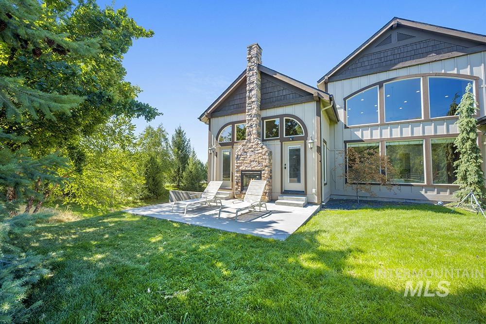 3598 N Timber Ridge Ln, Eagle, Idaho 83616, 4 Bedrooms, 5 Bathrooms, Residential For Sale, Price $2,399,000,MLS 98972210