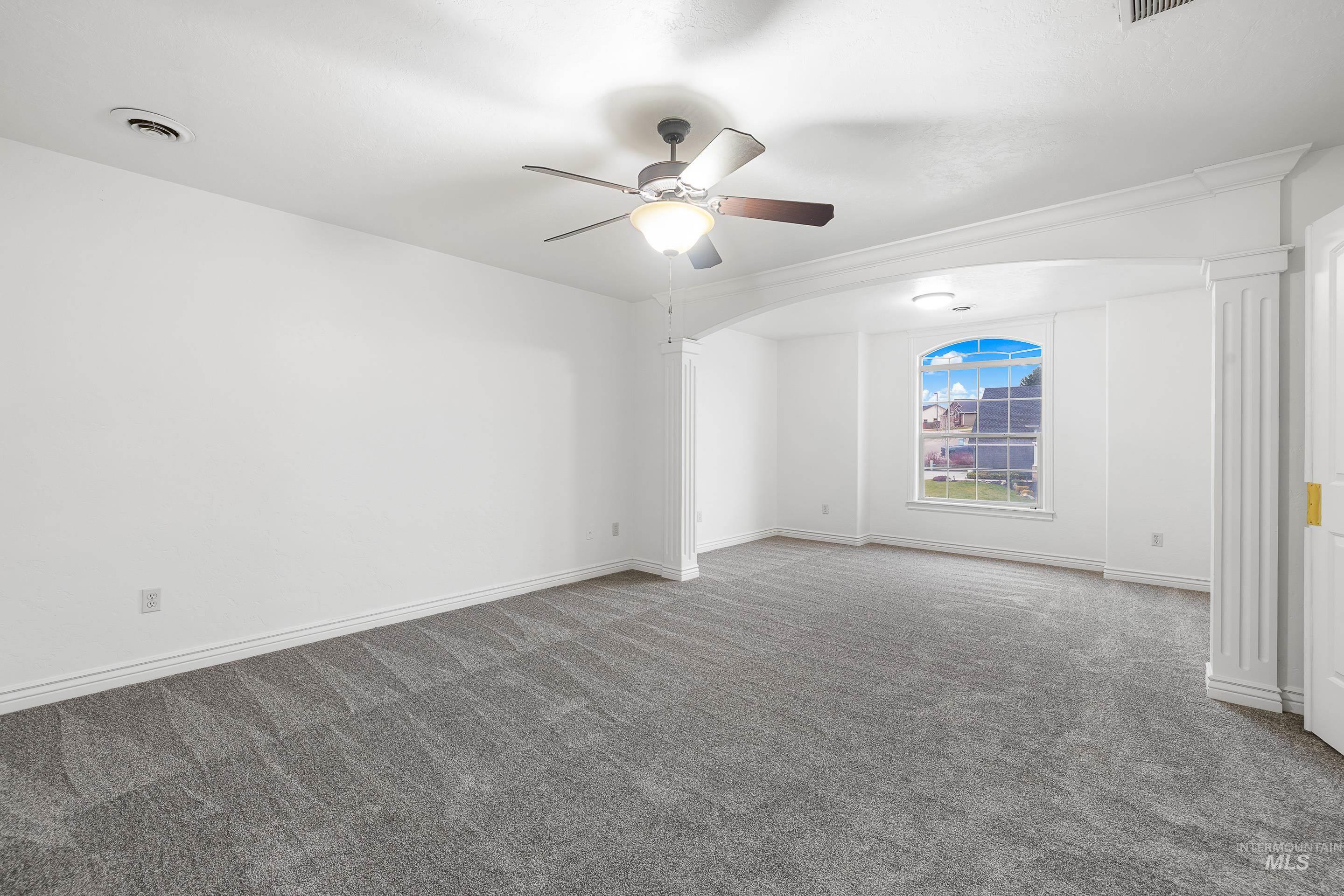 2825 S Skyview Dr, Nampa, Idaho 83686, 4 Bedrooms, 3 Bathrooms, Residential For Sale, Price $489,000,MLS 98972213