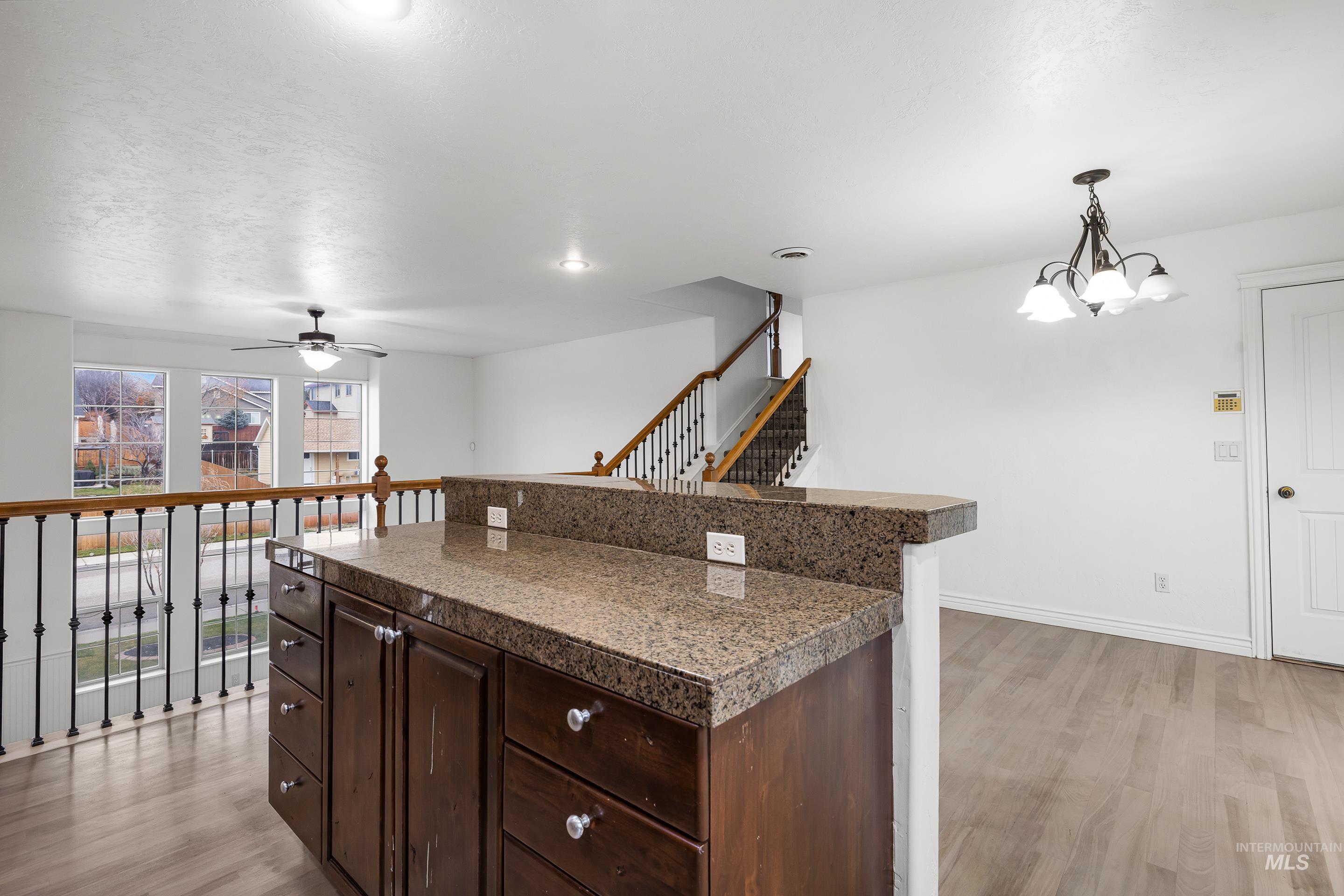 2825 S Skyview Dr, Nampa, Idaho 83686, 4 Bedrooms, 3 Bathrooms, Residential For Sale, Price $489,000,MLS 98972213