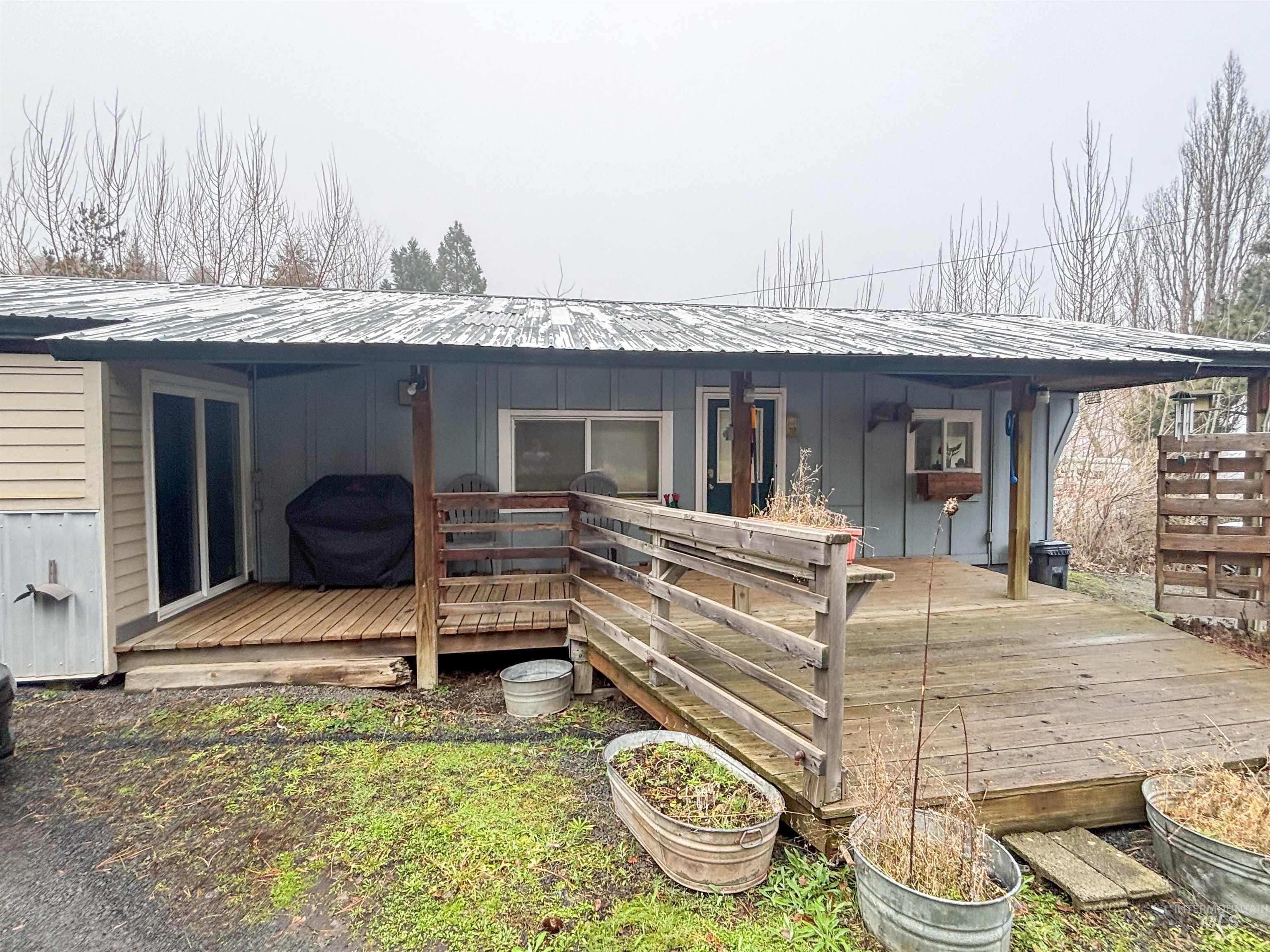 2280 Old Pullman, Moscow, Idaho 83843, 2 Bedrooms, 1 Bathroom, Residential For Sale, Price $35,000,MLS 98972214