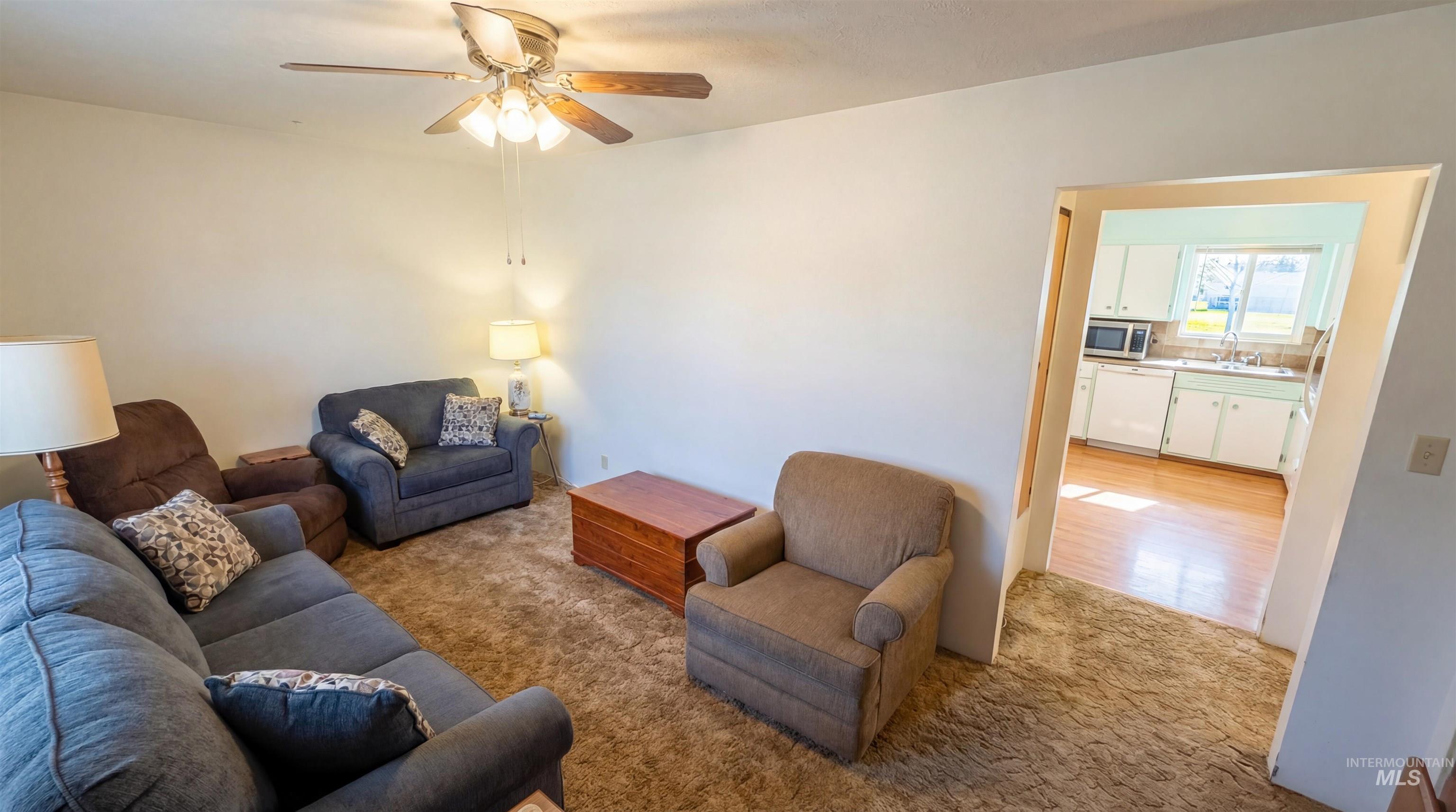 19076 Pleasant Ave, Caldwell, Idaho 83607, 3 Bedrooms, 2 Bathrooms, Residential For Sale, Price $365,000,MLS 98972215