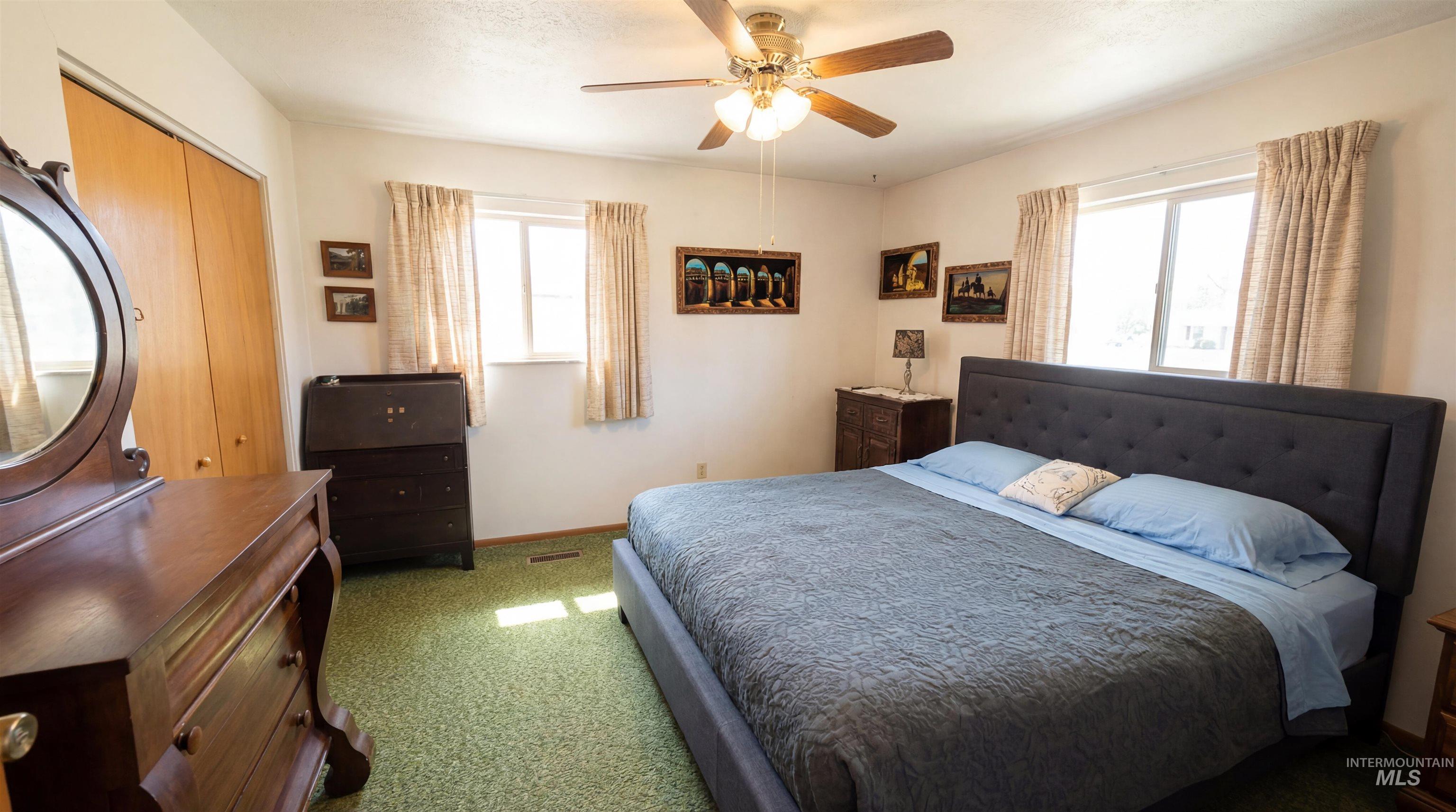 19076 Pleasant Ave, Caldwell, Idaho 83607, 3 Bedrooms, 2 Bathrooms, Residential For Sale, Price $365,000,MLS 98972215