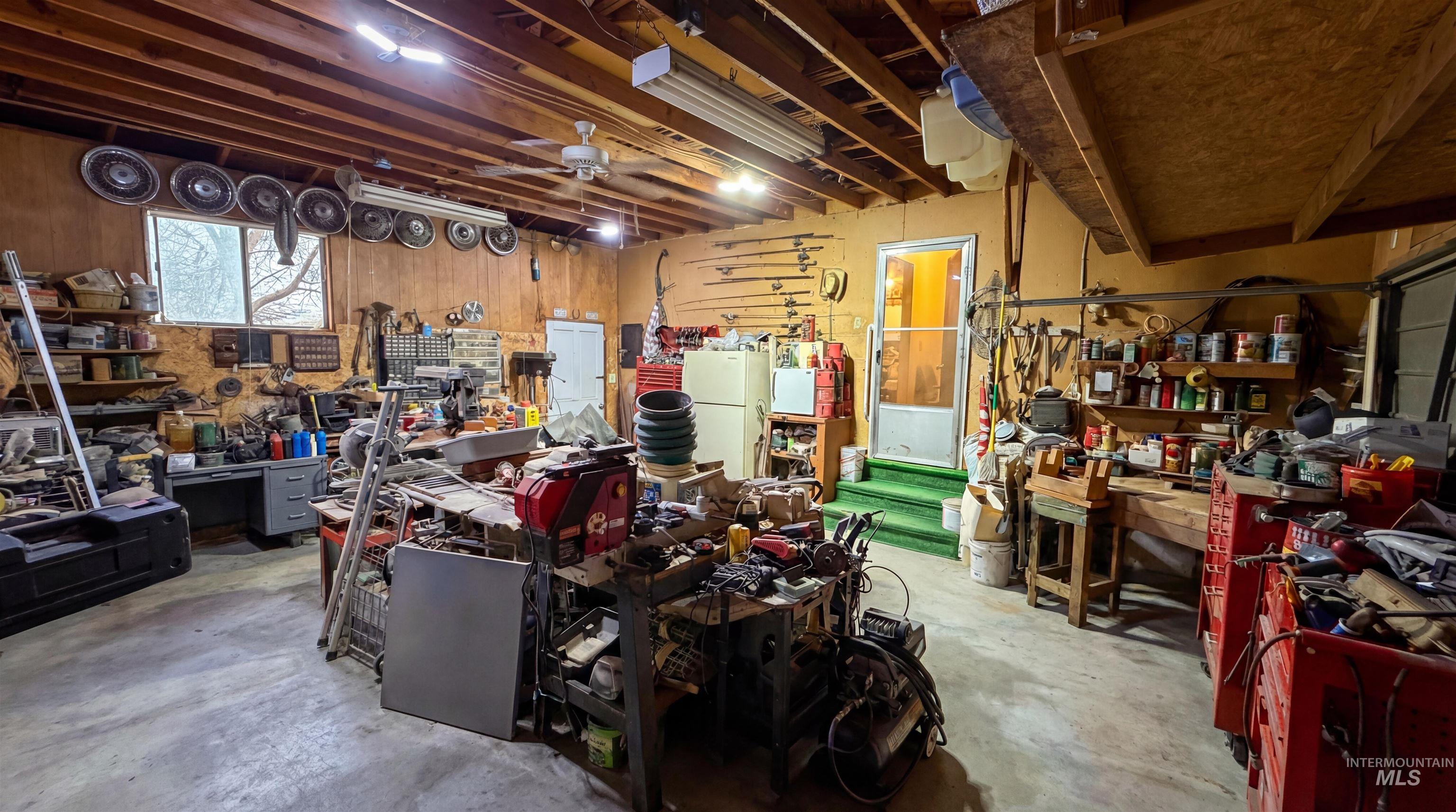 19076 Pleasant Ave, Caldwell, Idaho 83607, 3 Bedrooms, 2 Bathrooms, Residential For Sale, Price $365,000,MLS 98972215