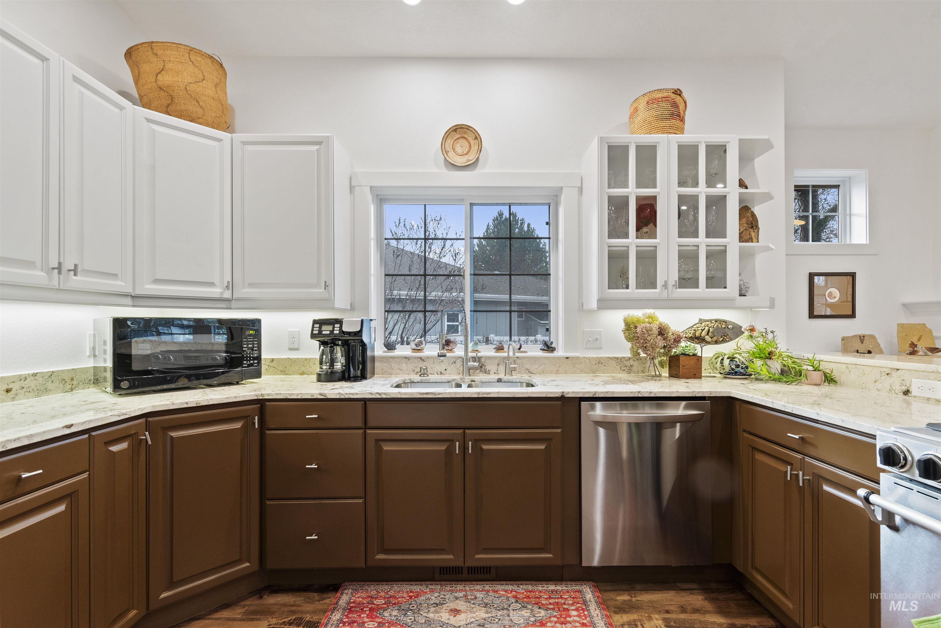 336 West Colchester Drive, Eagle, Idaho 83616, 3 Bedrooms, 2.5 Bathrooms, Residential For Sale, Price $779,900,MLS 98972216