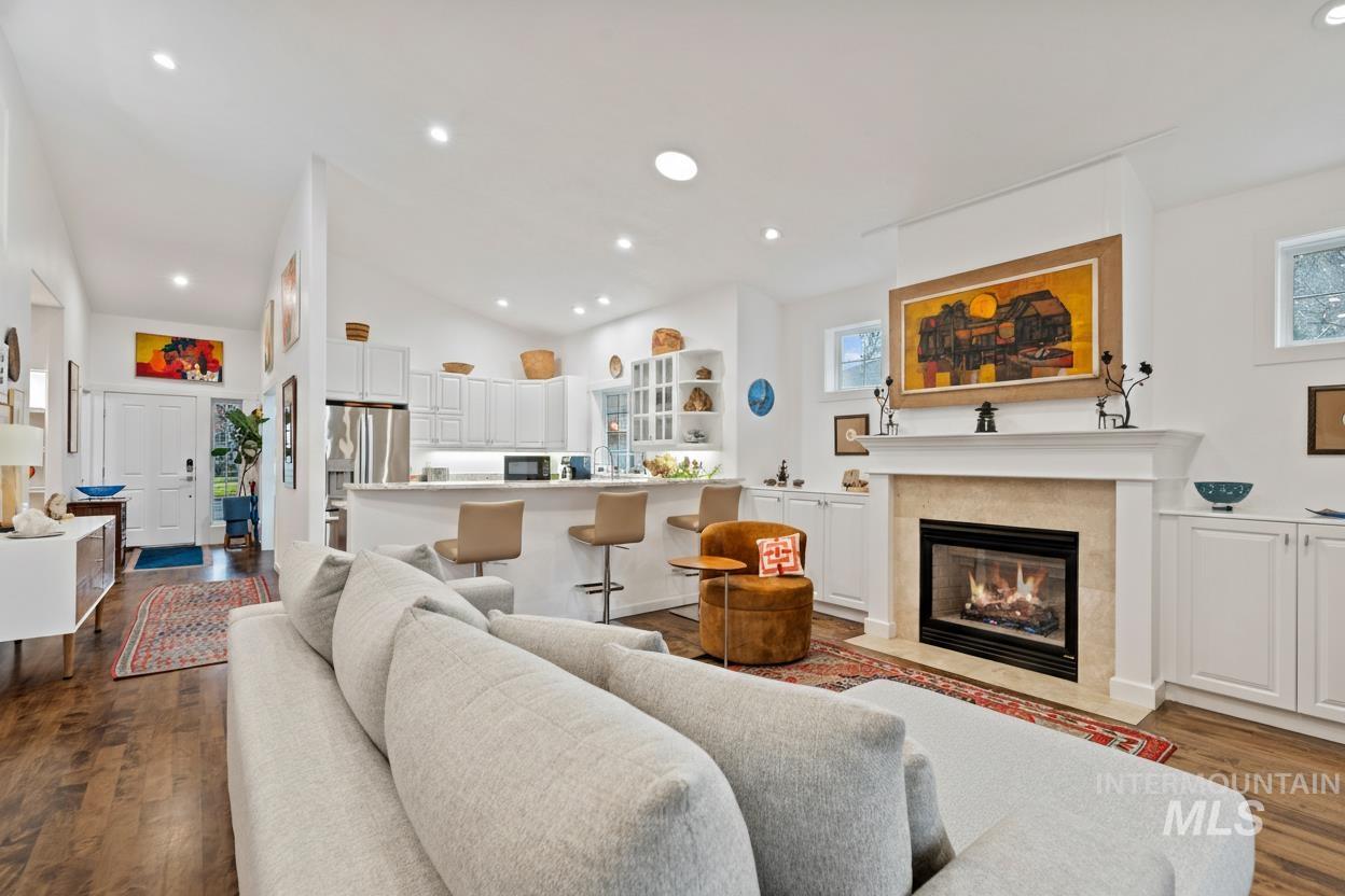 336 West Colchester Drive, Eagle, Idaho 83616, 3 Bedrooms, 2.5 Bathrooms, Residential For Sale, Price $779,900,MLS 98972216