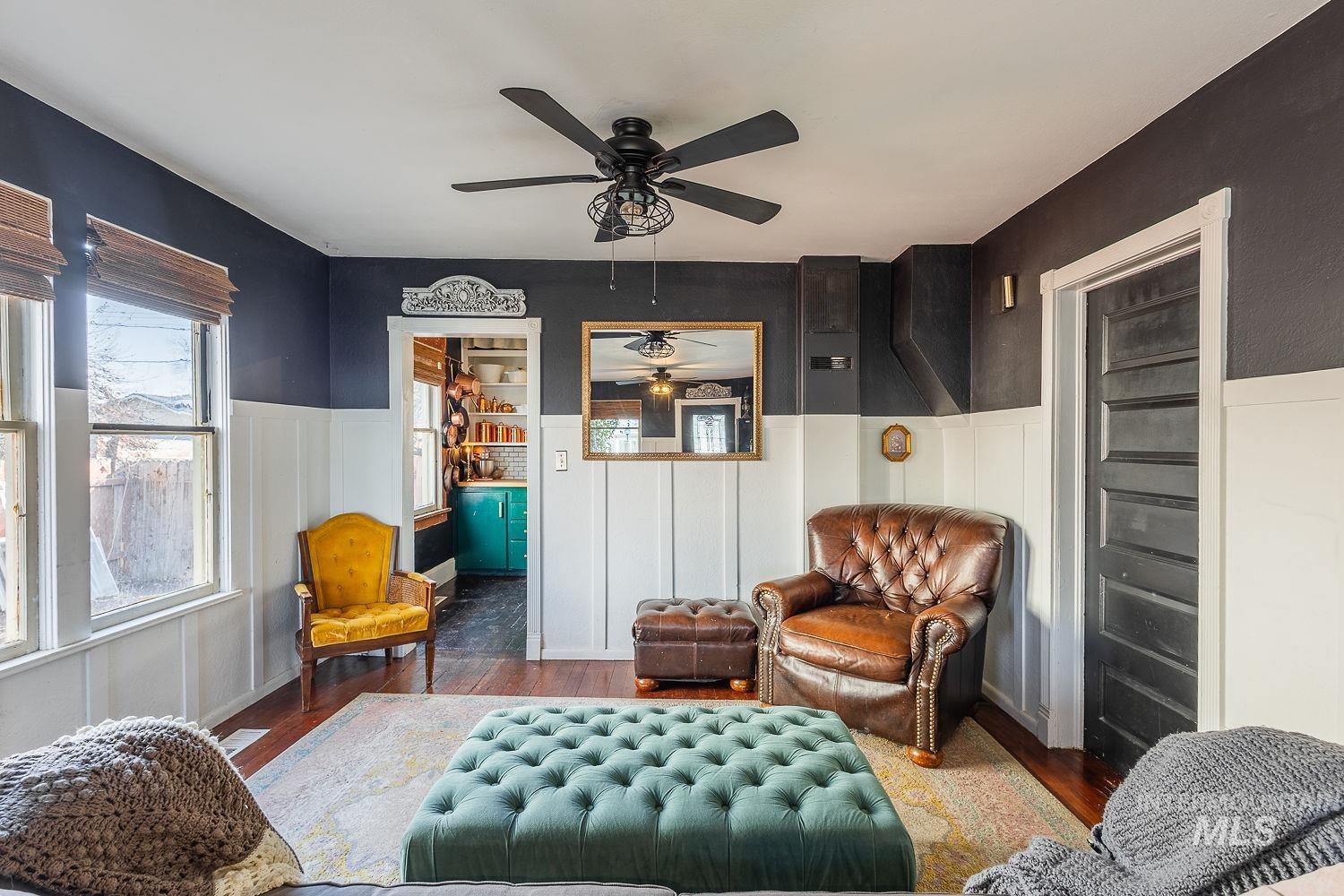 720 9th Ave S, Nampa, Idaho 83687, 2 Bedrooms, 1 Bathroom, Residential For Sale, Price $325,000,MLS 98972217