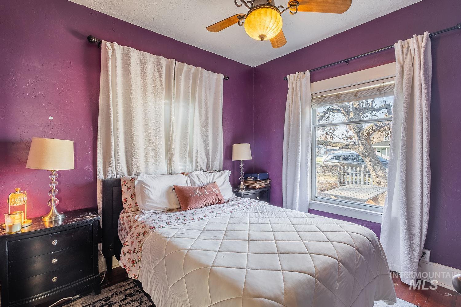 720 9th Ave S, Nampa, Idaho 83687, 2 Bedrooms, 1 Bathroom, Residential For Sale, Price $325,000,MLS 98972217