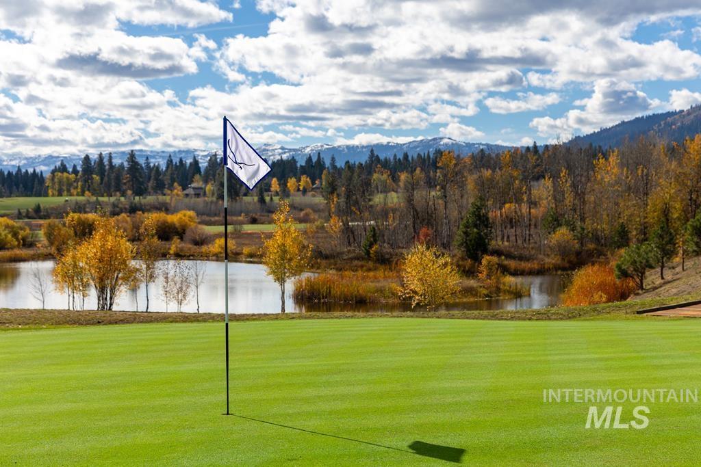 75 Arling Center Ct, Donnelly, Idaho 83615, 1 Bathroom, Residential For Sale, Price $459,000,MLS 98972220