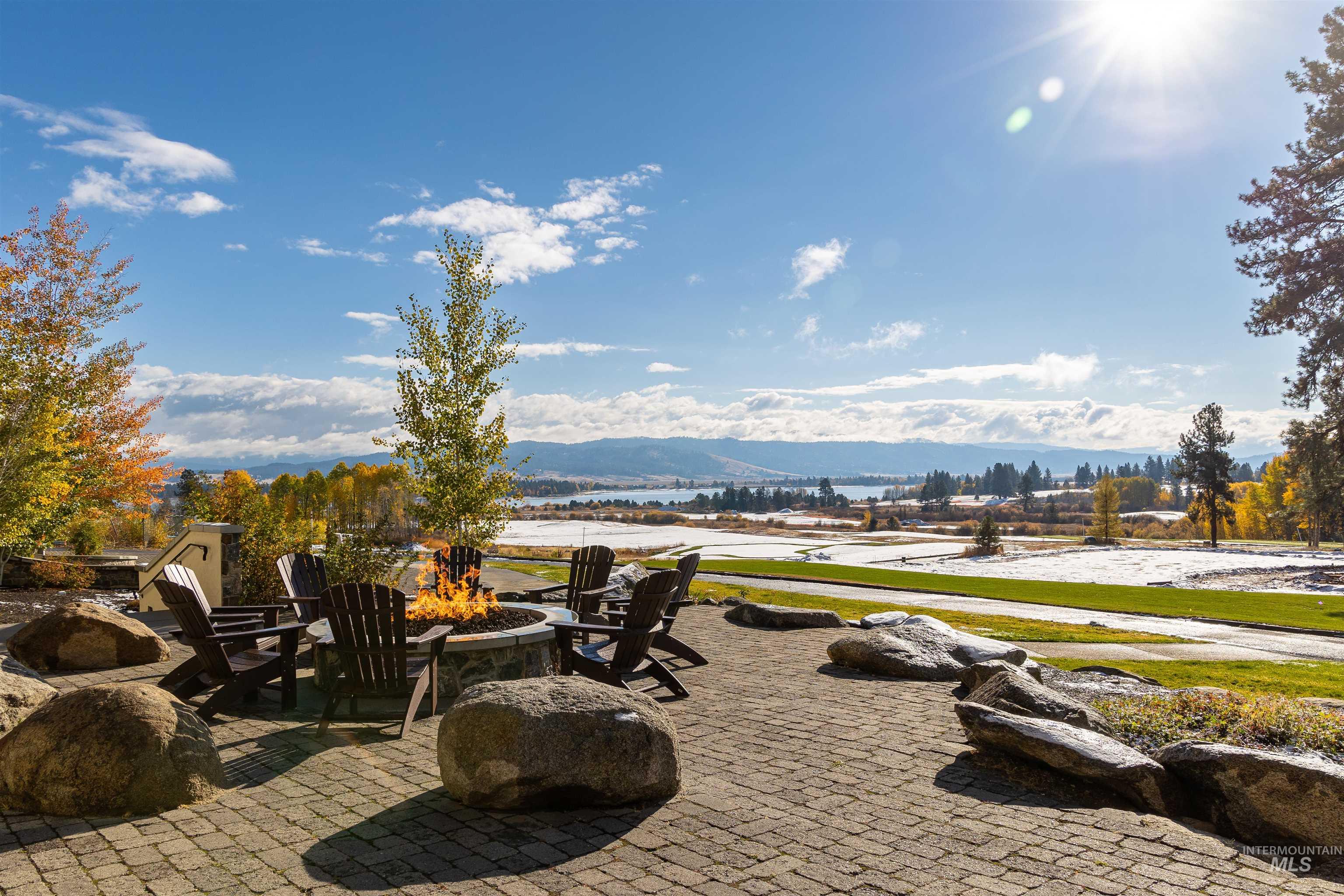 75 Arling Center, Donnelly, Idaho 83615, 1 Bathroom, Residential For Sale, Price $429,000,MLS 98972221