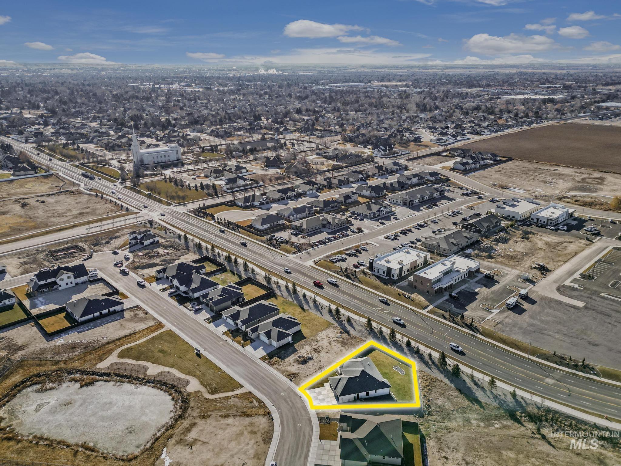 1639 Lagoon Ln, Twin Falls, Idaho 83301, 4 Bedrooms, 2 Bathrooms, Residential For Sale, Price $519,900,MLS 98972223