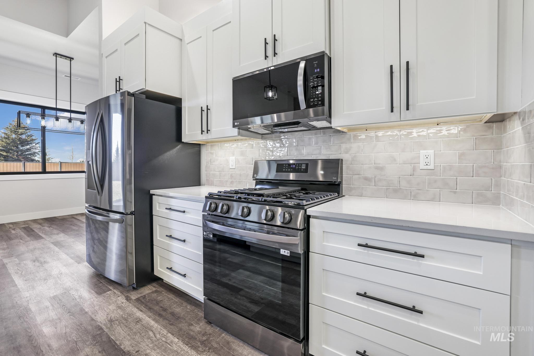 1639 Lagoon Ln, Twin Falls, Idaho 83301, 4 Bedrooms, 2 Bathrooms, Residential For Sale, Price $519,900,MLS 98972223