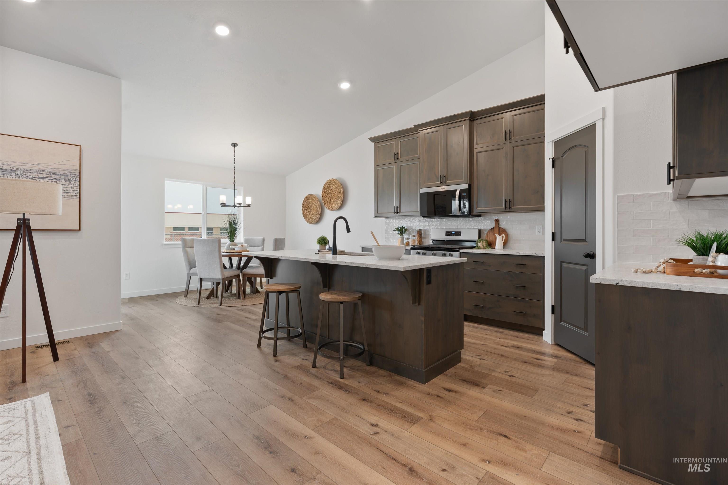 115 W 13th Ave, Jerome, Idaho 83338, 3 Bedrooms, 2 Bathrooms, Residential For Sale, Price $364,000,MLS 98972224