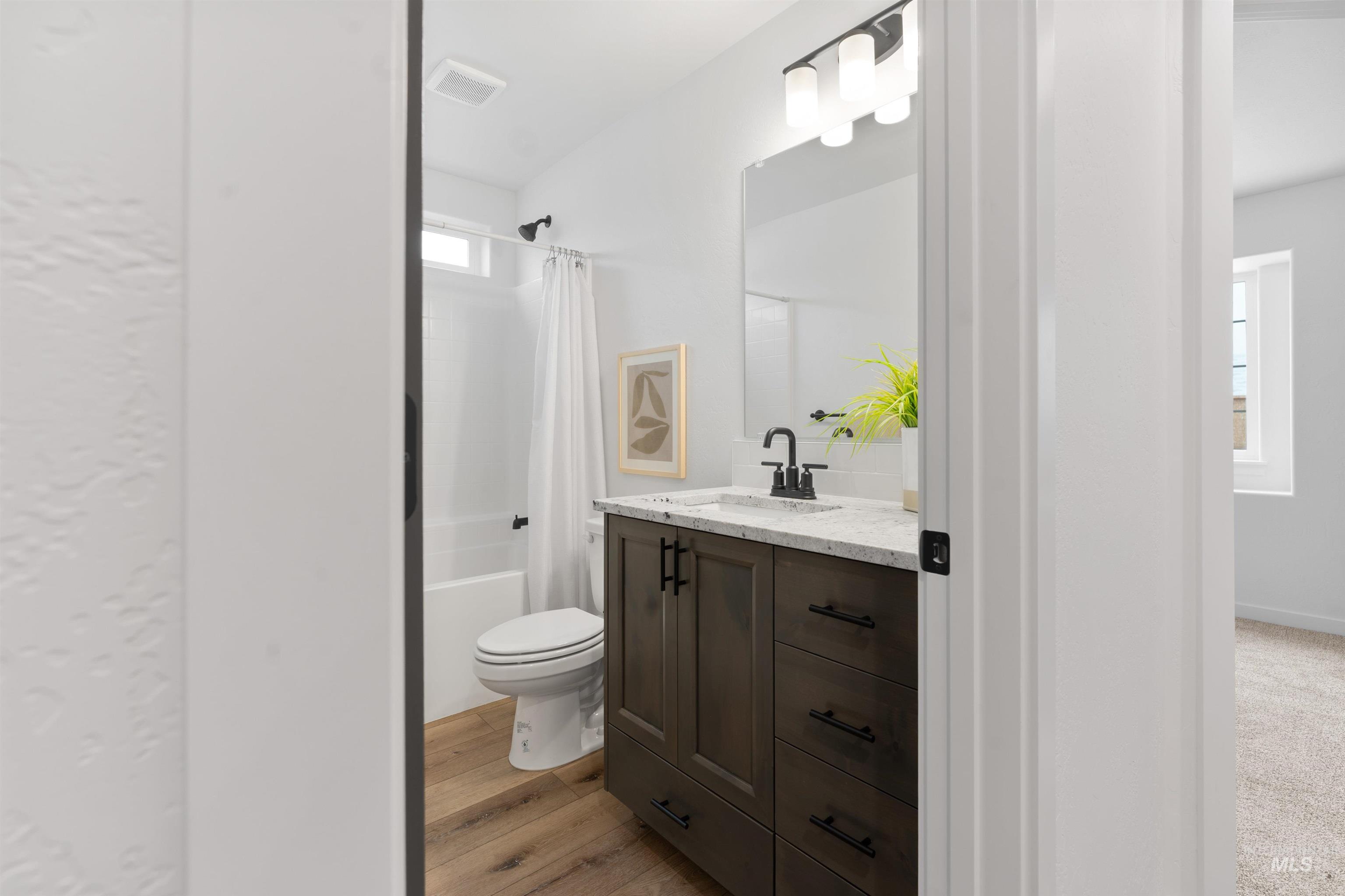 115 W 13th Ave, Jerome, Idaho 83338, 3 Bedrooms, 2 Bathrooms, Residential For Sale, Price $364,000,MLS 98972224