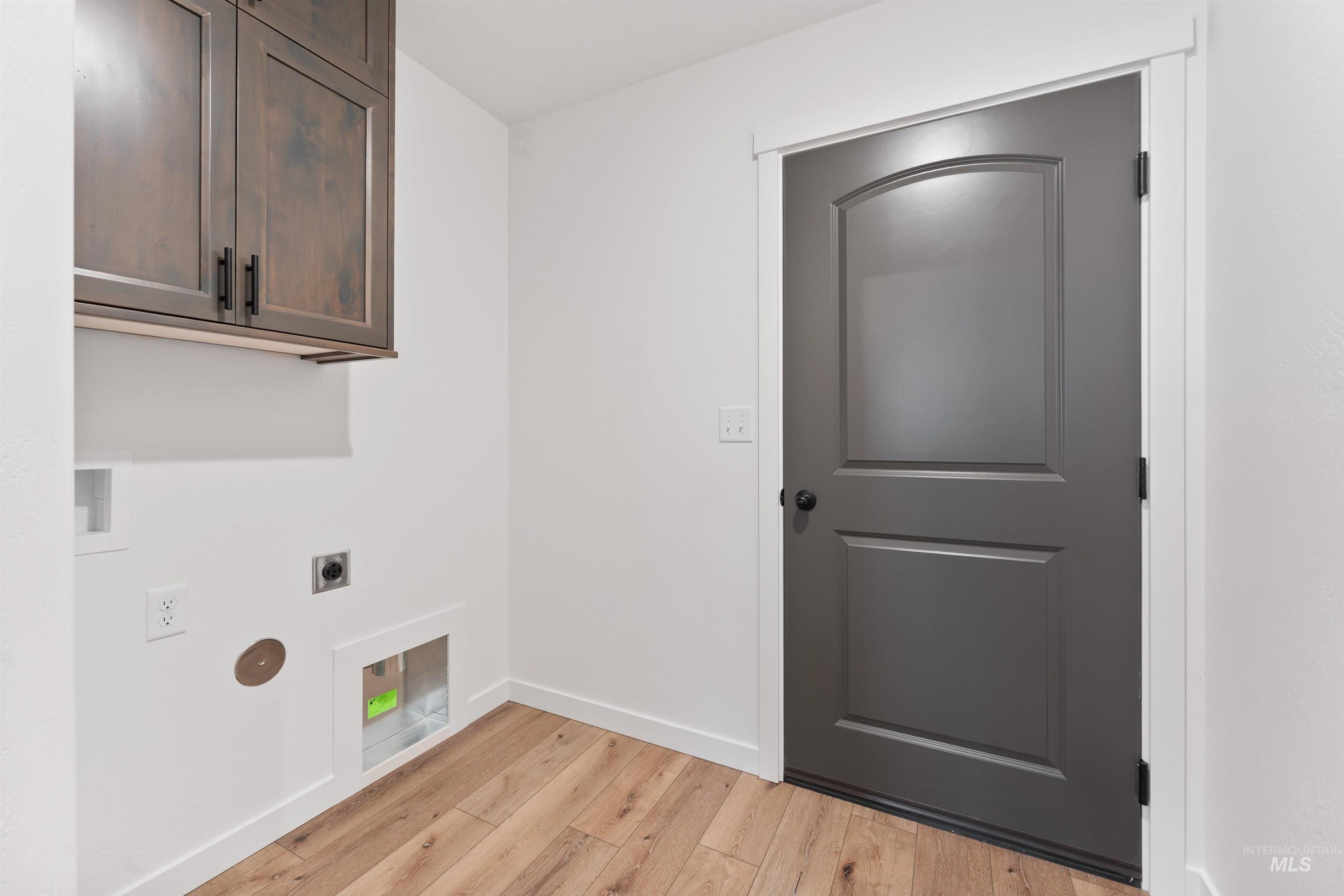 115 W 13th Ave, Jerome, Idaho 83338, 3 Bedrooms, 2 Bathrooms, Residential For Sale, Price $364,000,MLS 98972224