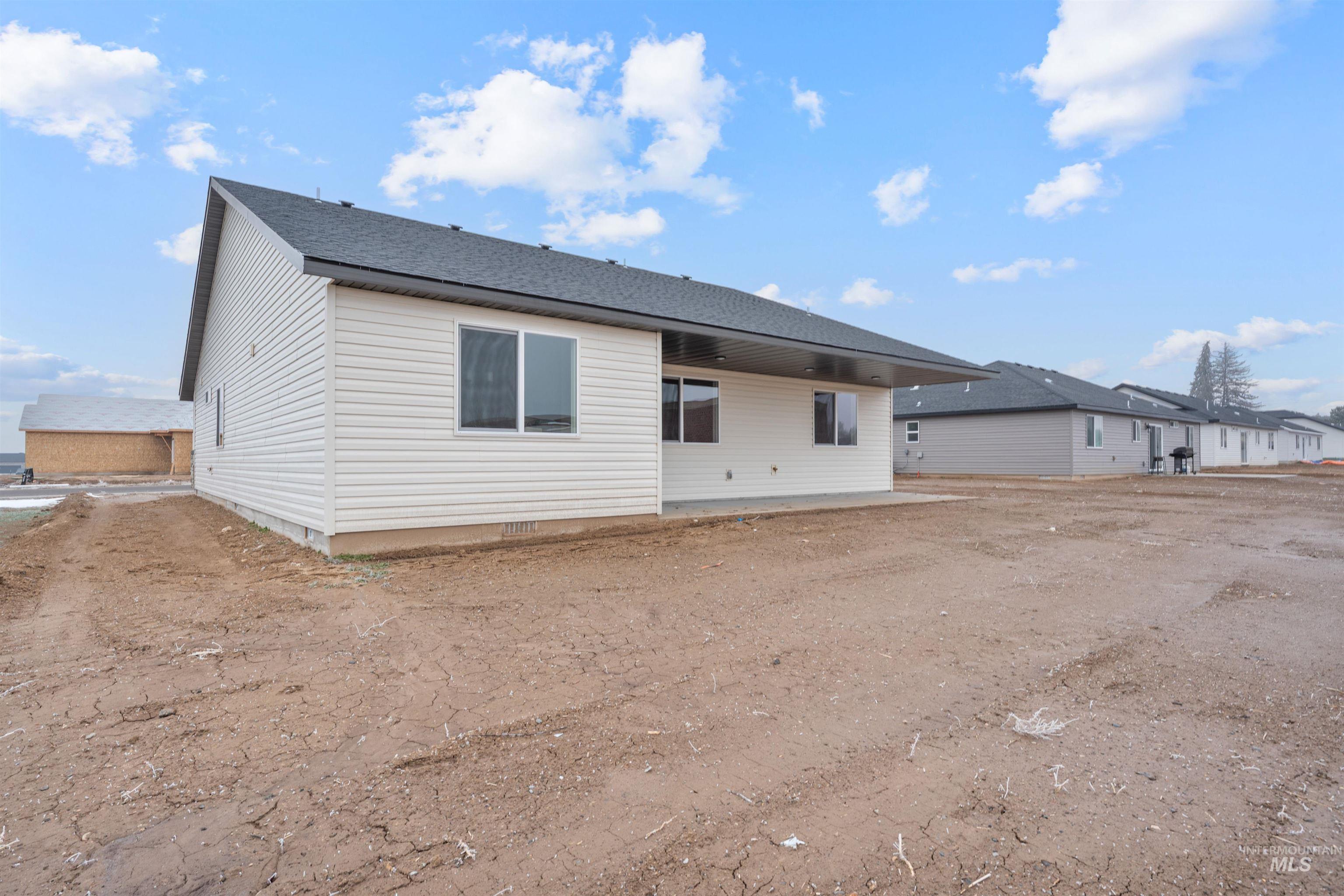 115 W 13th Ave, Jerome, Idaho 83338, 3 Bedrooms, 2 Bathrooms, Residential For Sale, Price $364,000,MLS 98972224