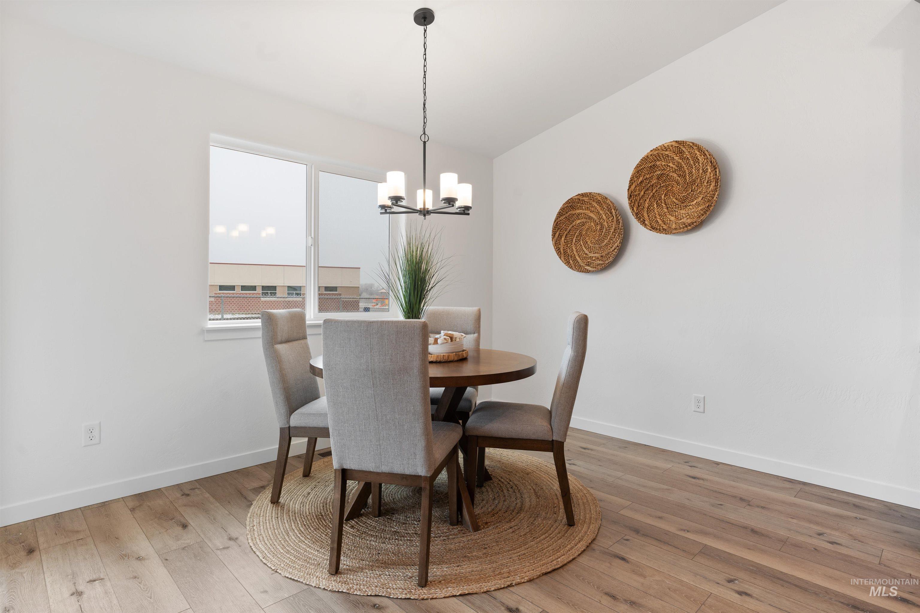 115 W 13th Ave, Jerome, Idaho 83338, 3 Bedrooms, 2 Bathrooms, Residential For Sale, Price $364,000,MLS 98972224