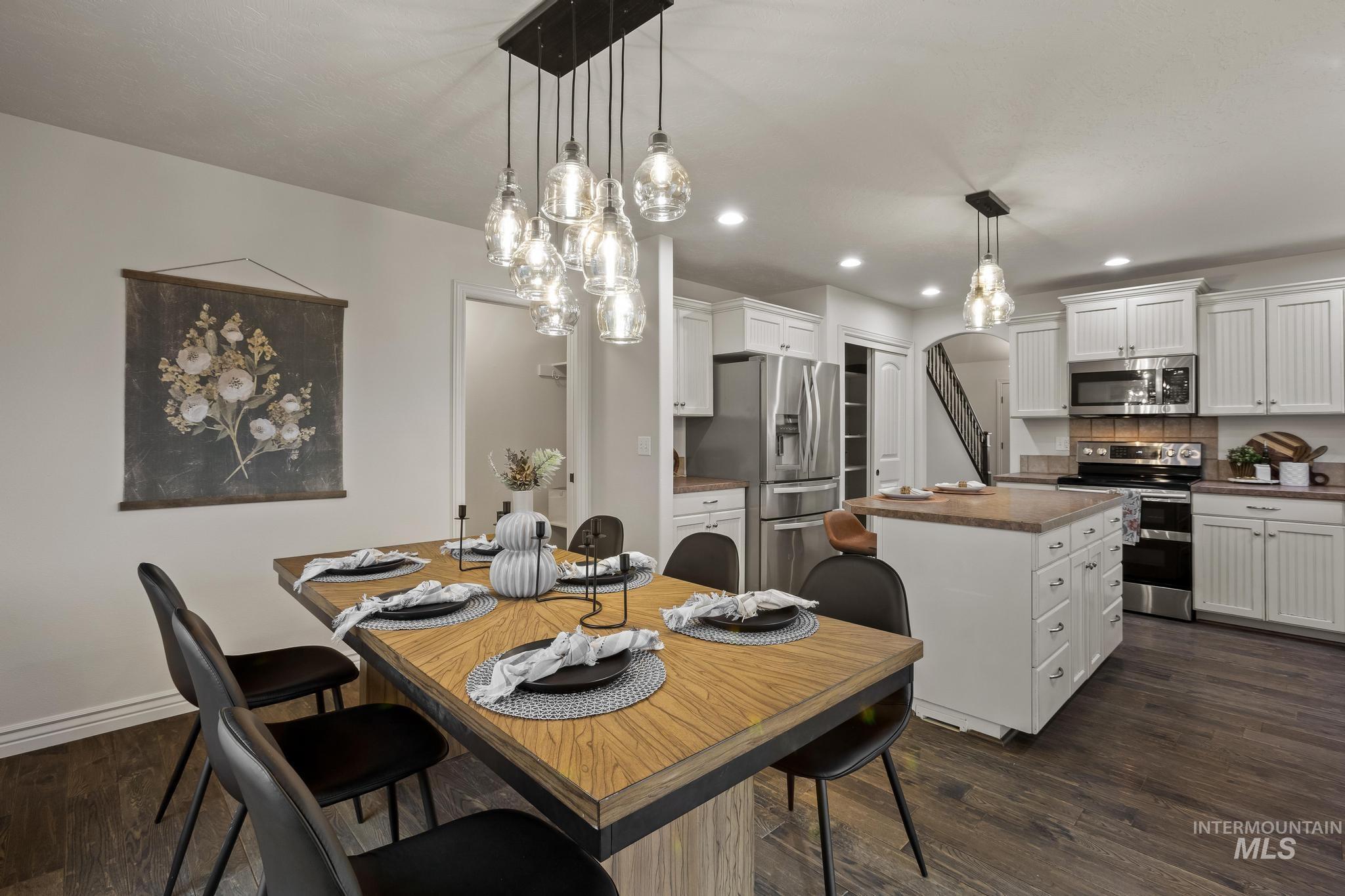 2185 Waterwheel Road, Emmett, Idaho 83617, 4 Bedrooms, 3 Bathrooms, Residential For Sale, Price $850,000,MLS 98972225