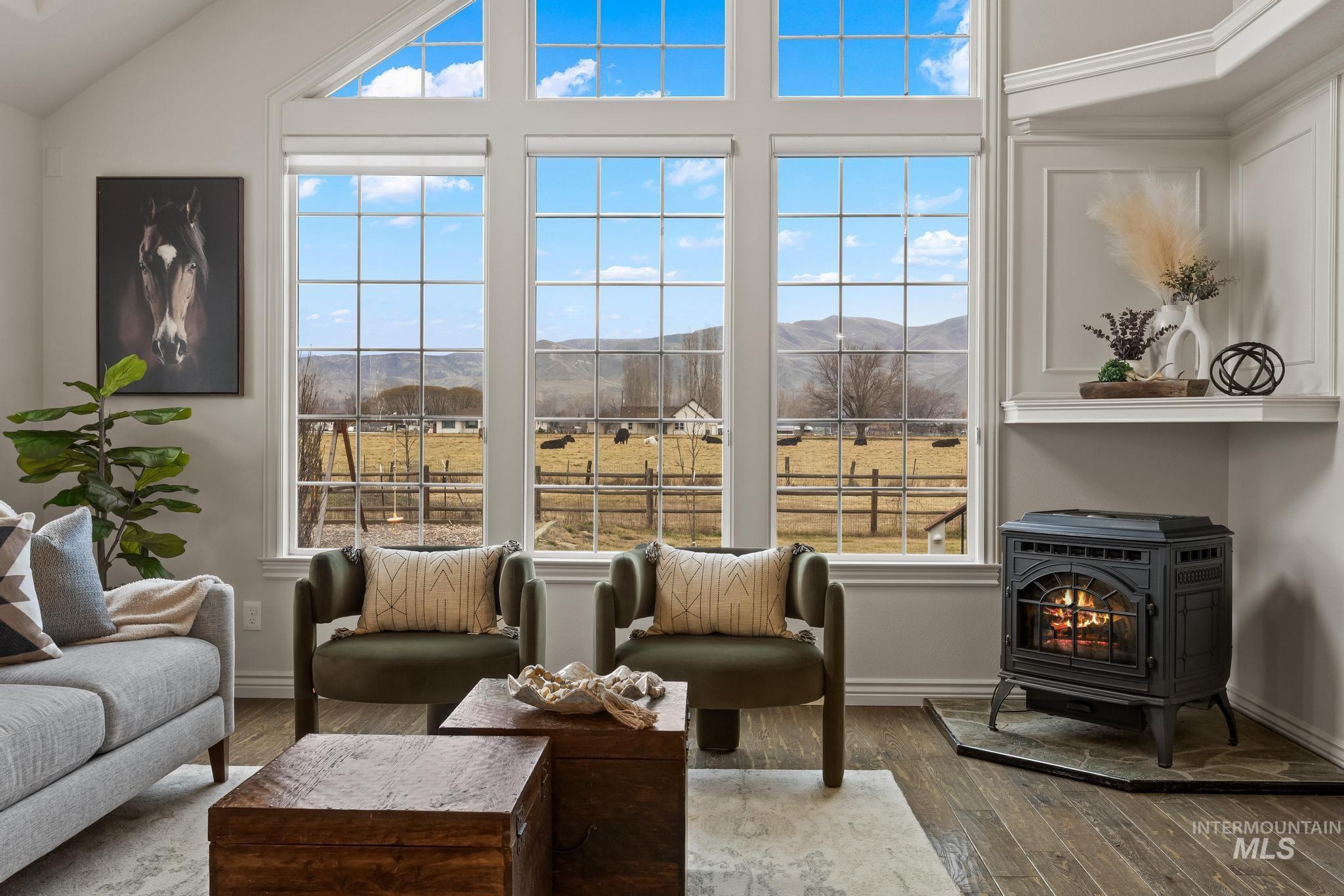 2185 Waterwheel Road, Emmett, Idaho 83617, 4 Bedrooms, 3 Bathrooms, Residential For Sale, Price $850,000,MLS 98972225