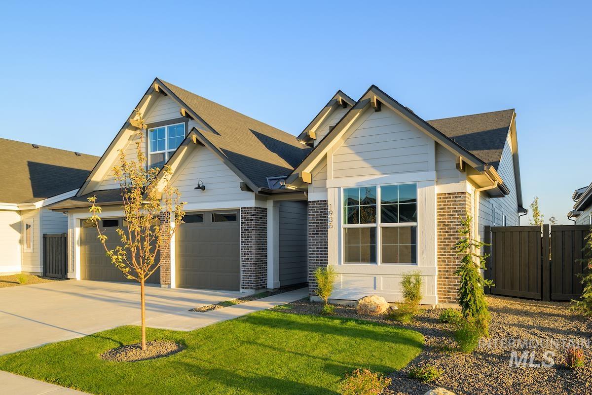 6512 S Mountaintop Way, Meridian, Idaho 83642, 3 Bedrooms, 3.5 Bathrooms, Residential For Sale, Price $747,780,MLS 98972228