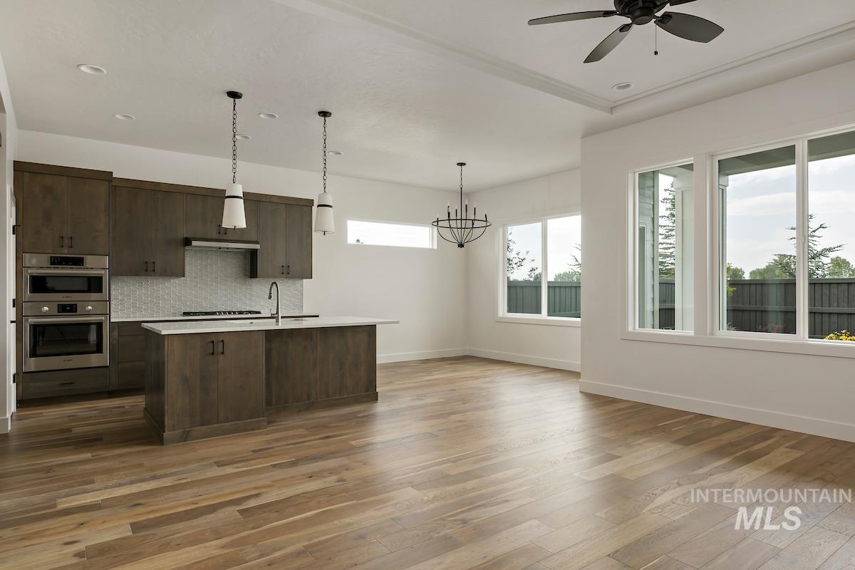 998 E Escalation St, Meridian, Idaho 83642, 3 Bedrooms, 2 Bathrooms, Residential For Sale, Price $605,340,MLS 98972231