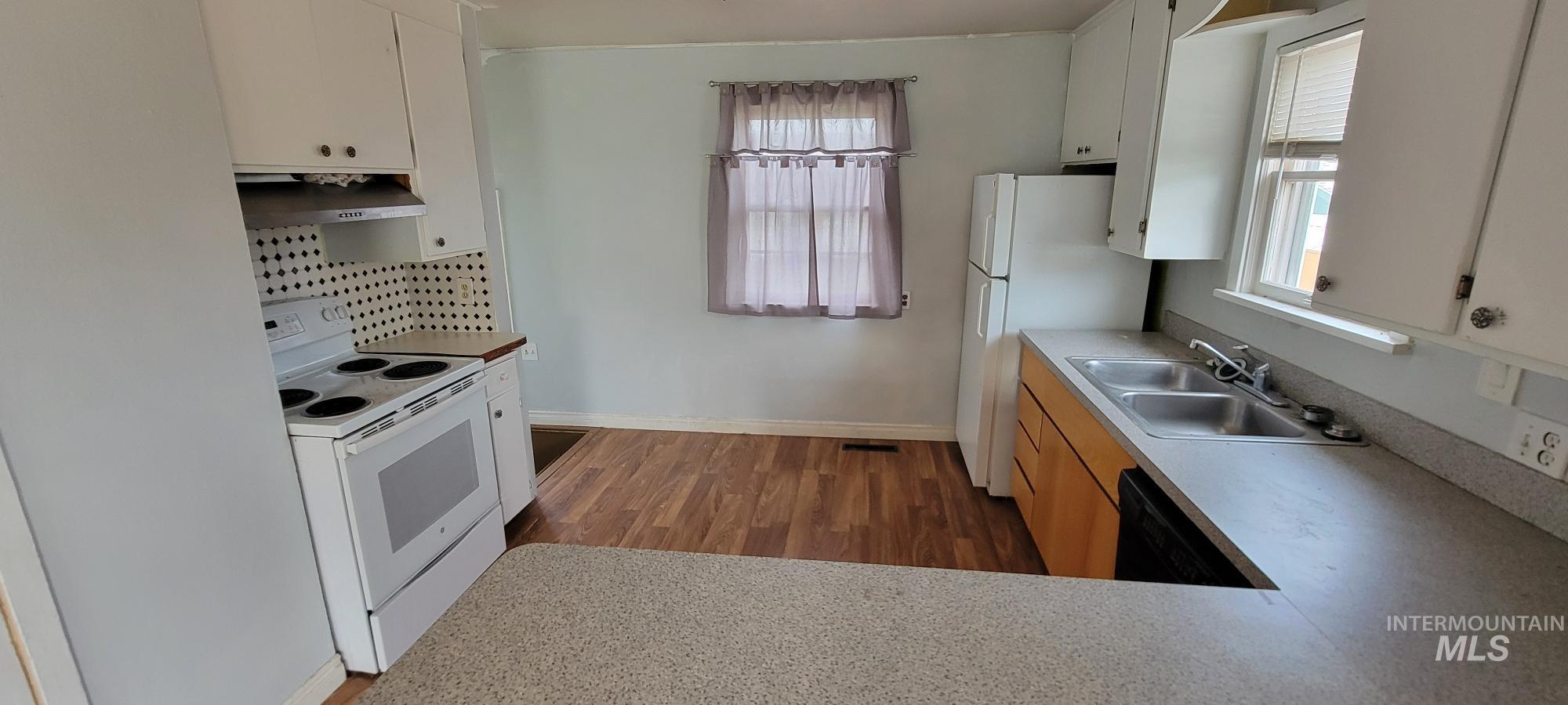 1521 18th Ave, Lewiston, Idaho 83501, 4 Bedrooms, 2 Bathrooms, Residential For Sale, Price $207,000,MLS 98972232