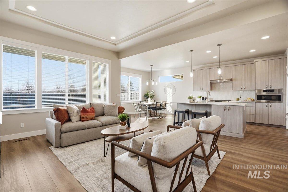 10455 Stony Oak Street, Nampa, Idaho 83687, 3 Bedrooms, 2 Bathrooms, Residential For Sale, Price $484,900,MLS 98972233