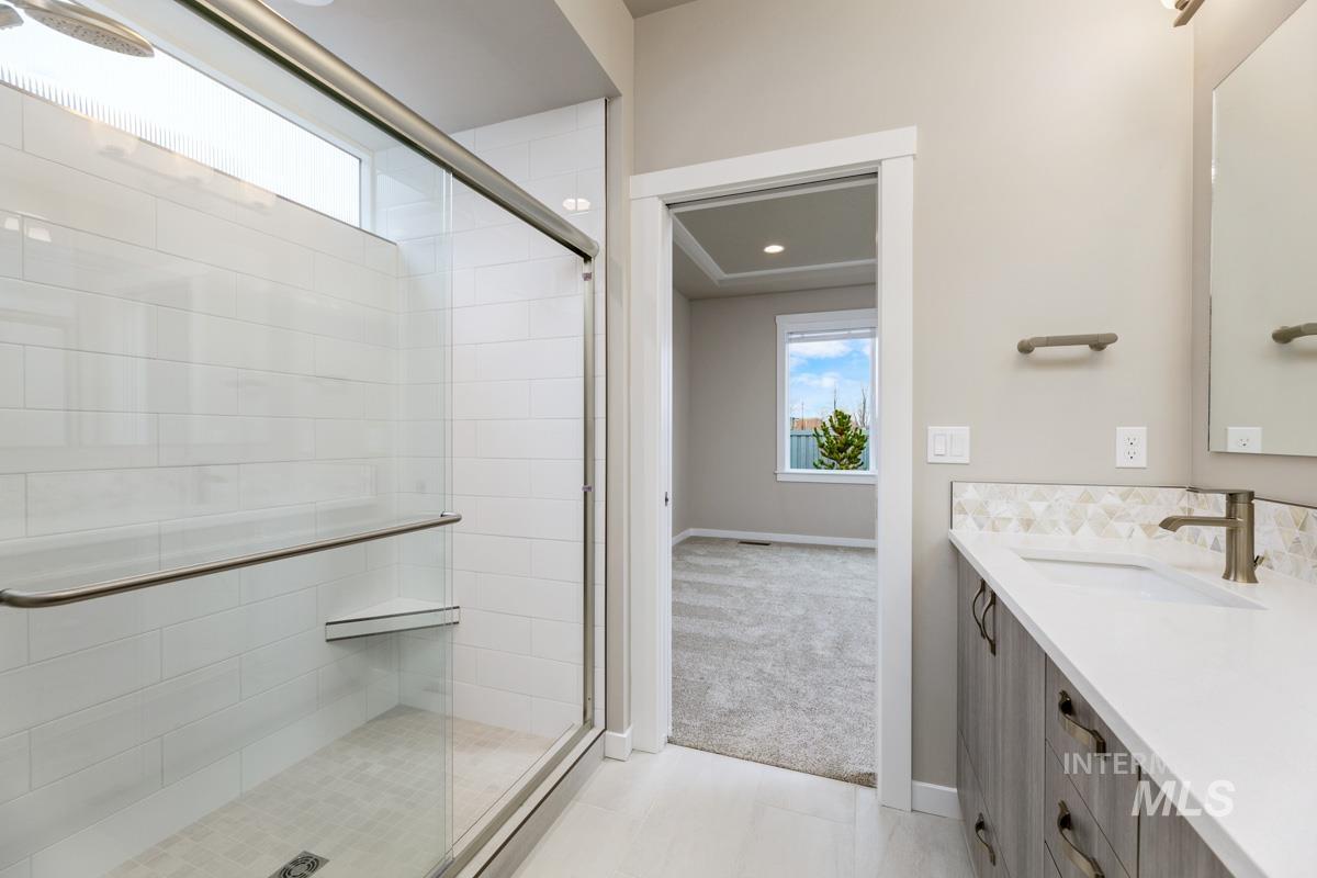 10455 Stony Oak Street, Nampa, Idaho 83687, 3 Bedrooms, 2 Bathrooms, Residential For Sale, Price $489,900,MLS 98972233