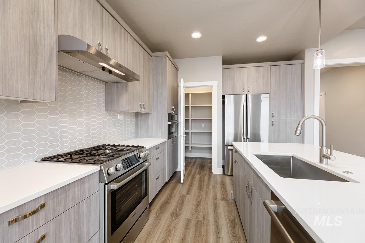 10455 Stony Oak Street, Nampa, Idaho 83687, 3 Bedrooms, 2 Bathrooms, Residential For Sale, Price $489,900,MLS 98972233