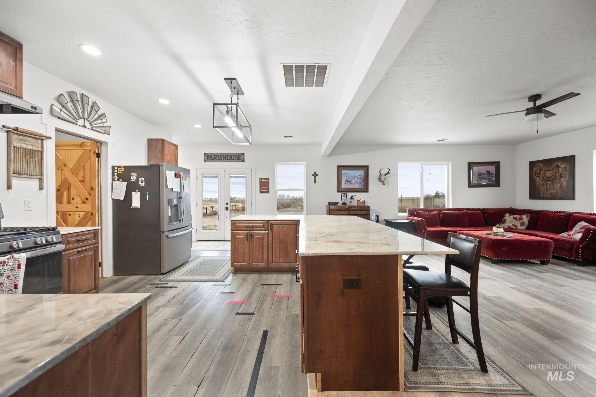 1651 Graveyard Point Rd, Homedale, Idaho 83628, 4 Bedrooms, 2.5 Bathrooms, Residential For Sale, Price $789,000,MLS 98972234