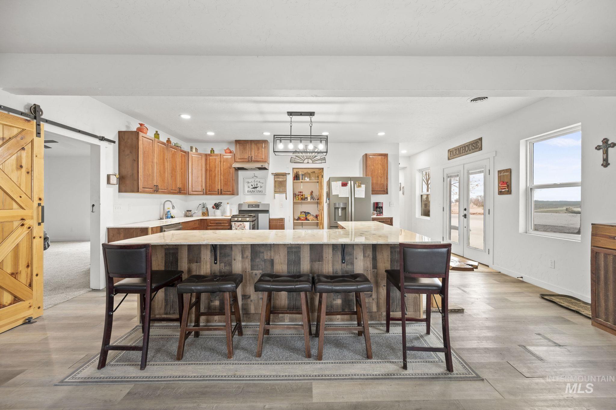 1651 Graveyard Point Rd, Homedale, Idaho 83628, 4 Bedrooms, 2.5 Bathrooms, Residential For Sale, Price $789,000,MLS 98972234