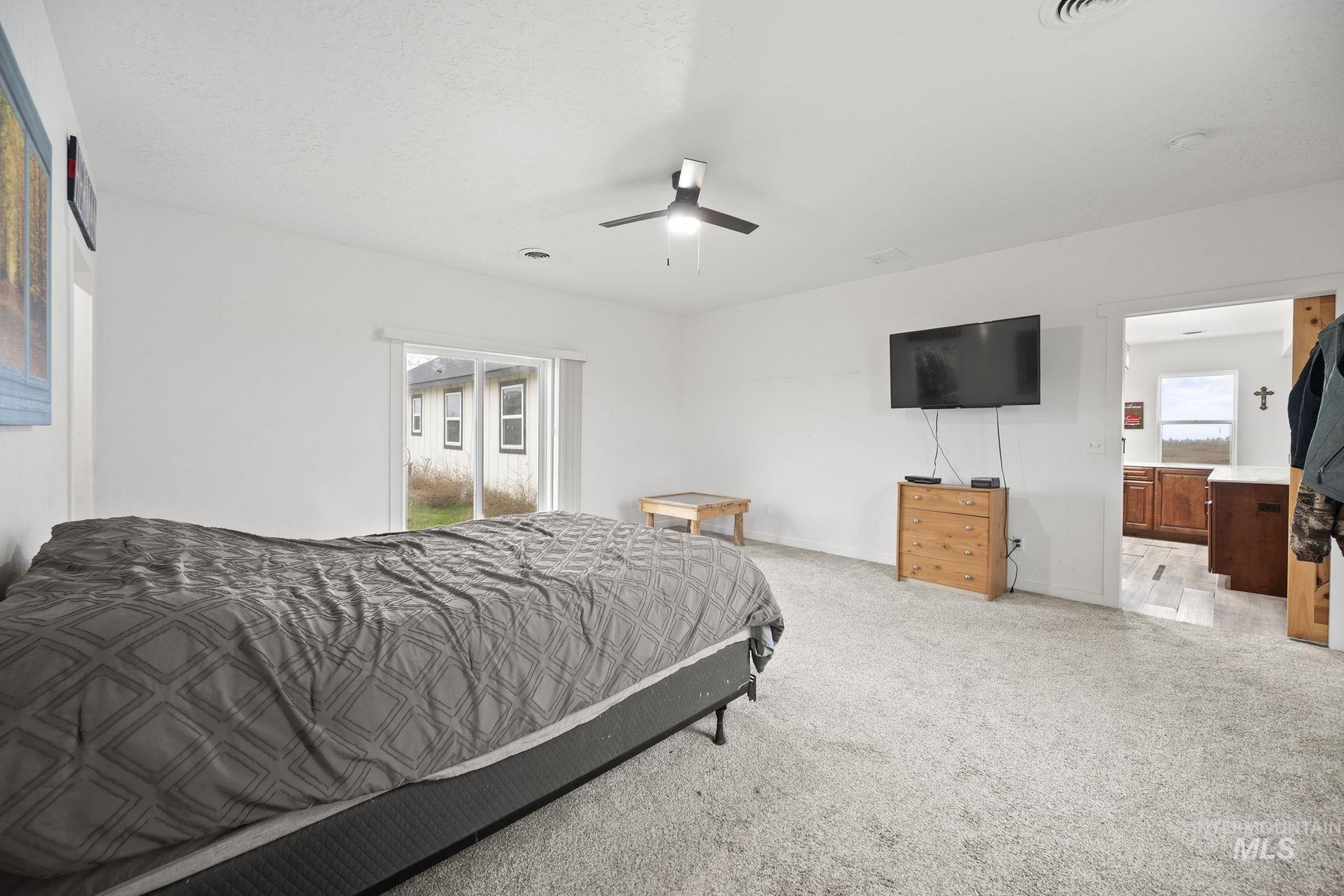 1651 Graveyard Point Rd, Homedale, Idaho 83628, 4 Bedrooms, 2.5 Bathrooms, Residential For Sale, Price $789,000,MLS 98972234