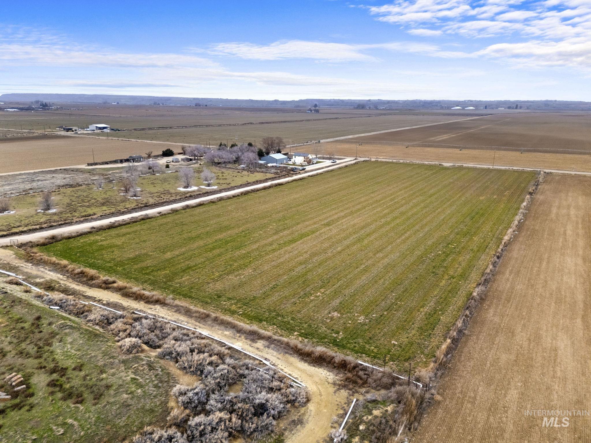 1651 Graveyard Point Rd, Homedale, Idaho 83628, 4 Bedrooms, 2.5 Bathrooms, Residential For Sale, Price $789,000,MLS 98972234