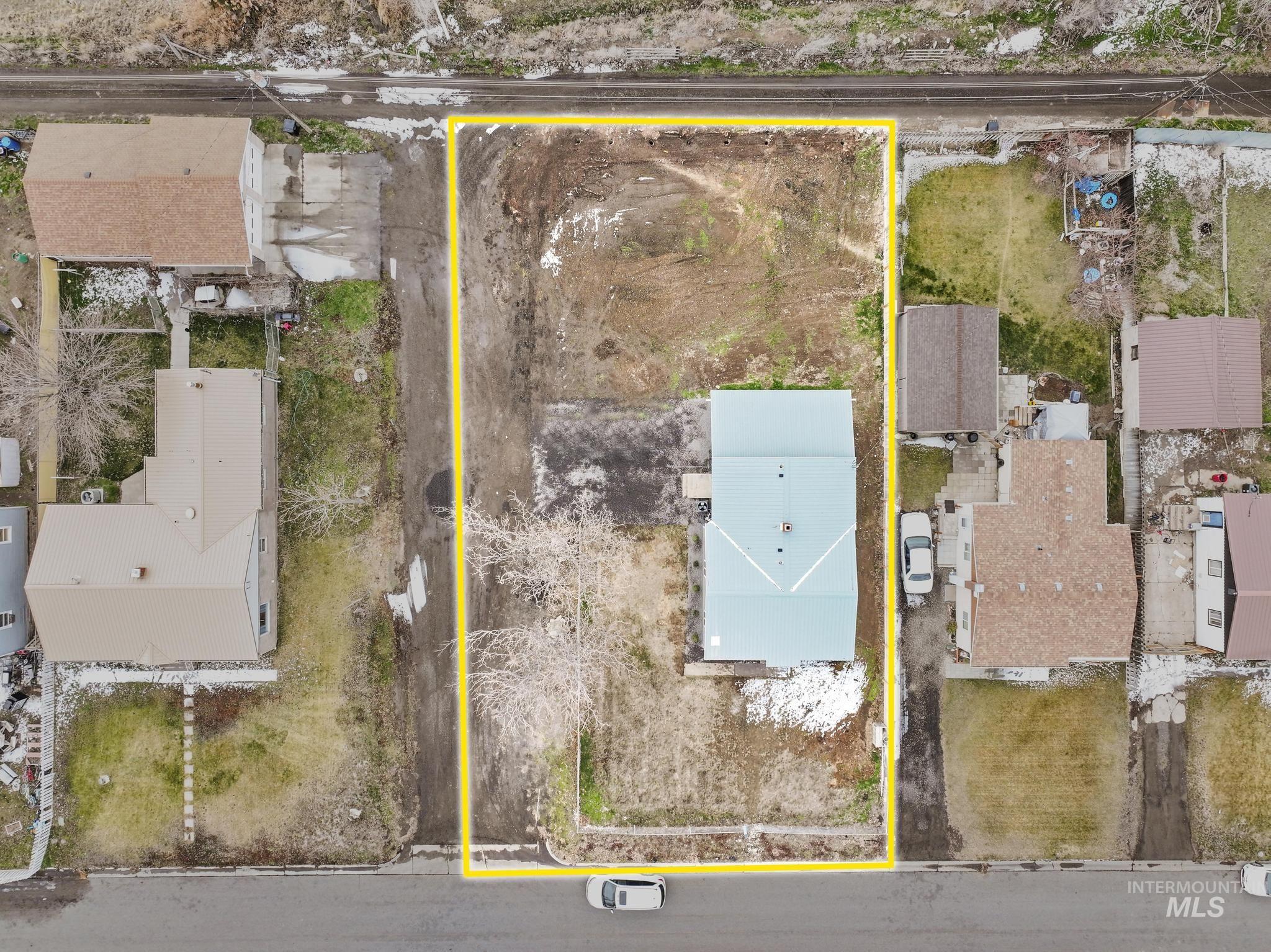 701 14th Ave N, Buhl, Idaho 83316, 4 Bedrooms, 2 Bathrooms, Residential For Sale, Price $329,000,MLS 98972235