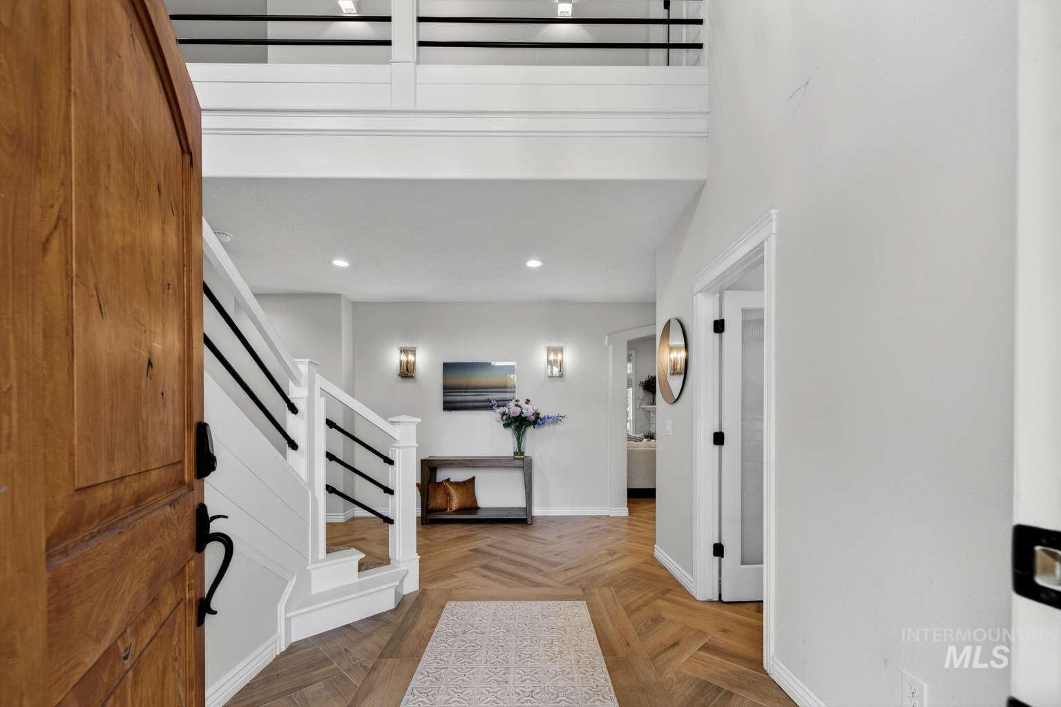 7887 S Old Farm Ln, Meridian, Idaho 83642, 6 Bedrooms, 5 Bathrooms, Residential For Sale, Price $1,695,000,MLS 98972237