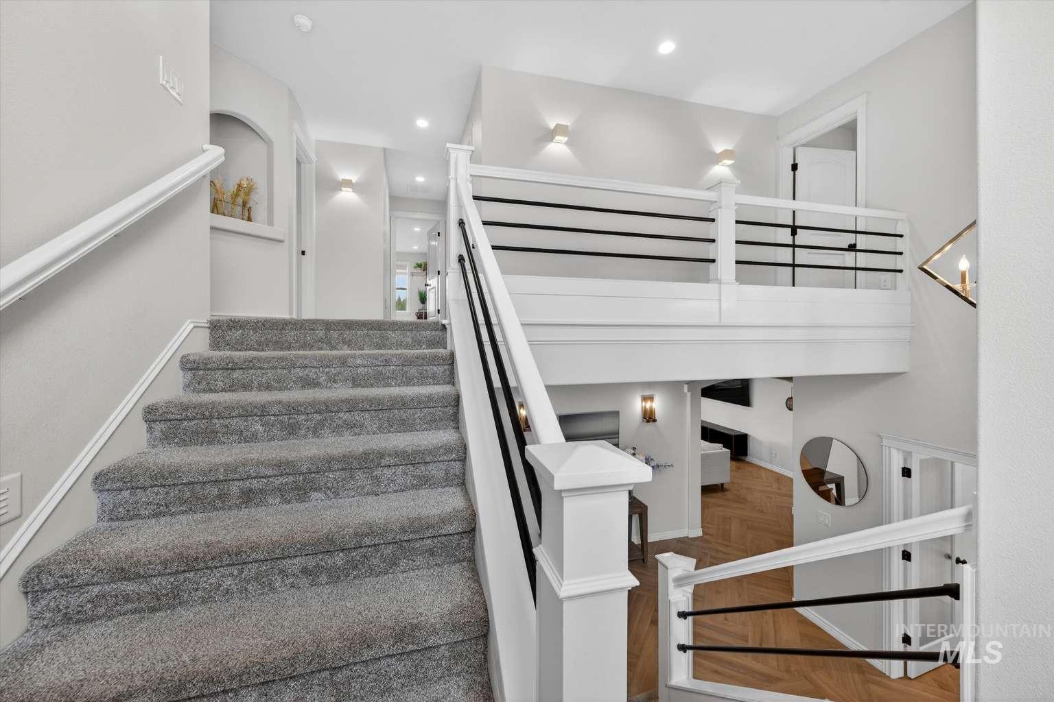 7887 S Old Farm Ln, Meridian, Idaho 83642, 6 Bedrooms, 5 Bathrooms, Residential For Sale, Price $1,695,000,MLS 98972237